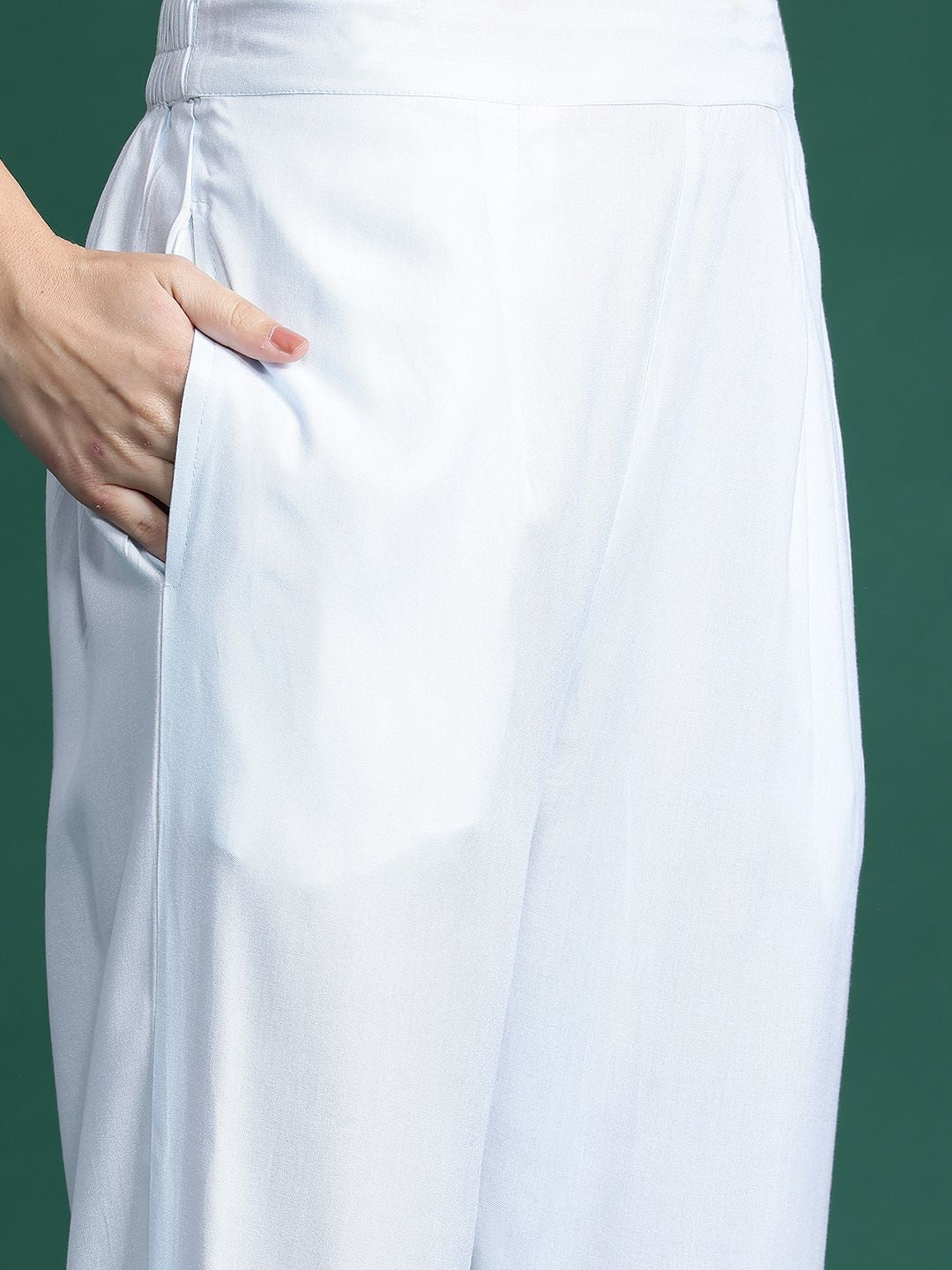 Dhiyona IE Ethnic Motifs Printed Kurta With Trousers & Dupatta