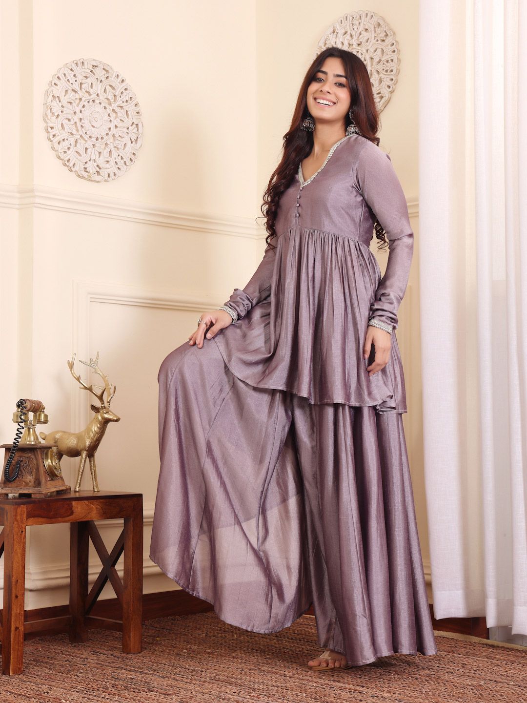 Dhiyona VA Women's Regular Kurta with Palazzos