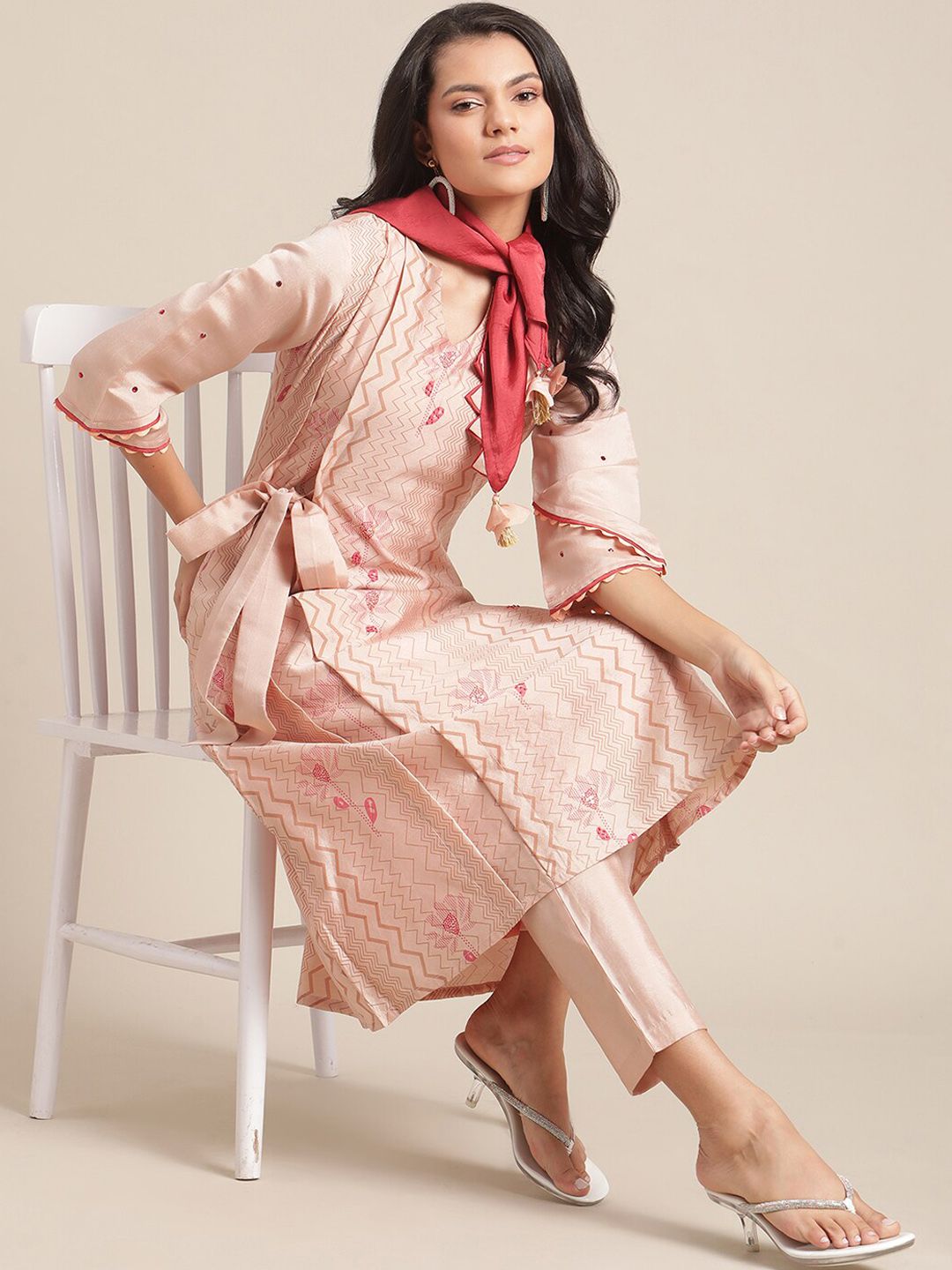 Dhiyona VA Women's Peach-Coloured Printed Regular Kurta with Trousers