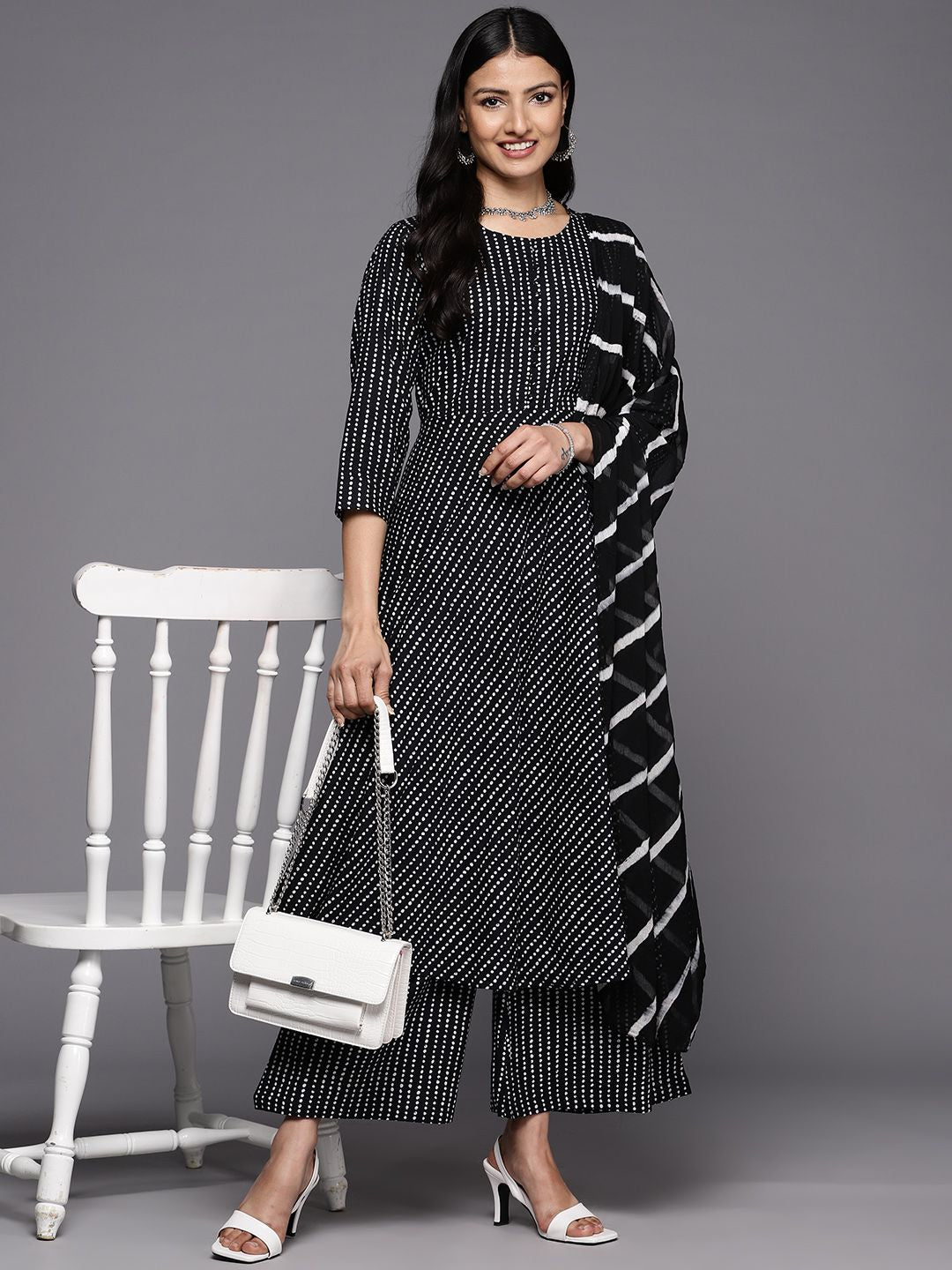 Dhiyona VA Women'sPrinted Empire Pure Cotton Kurta With Palazzos & With Dupatta