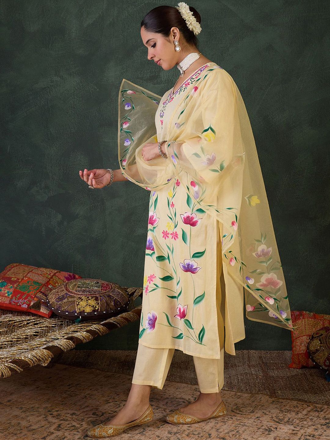 Dhiyona IE Floral Embroidered Neck Pure Cotton Kurta With Trousers & Dupatta