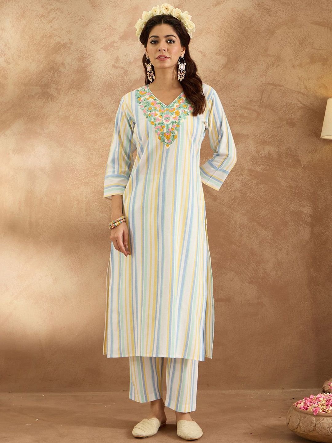 Dhiyona IE Women Floral Embroidered Regular Thread Work Pure Cotton Kurta with Trousers