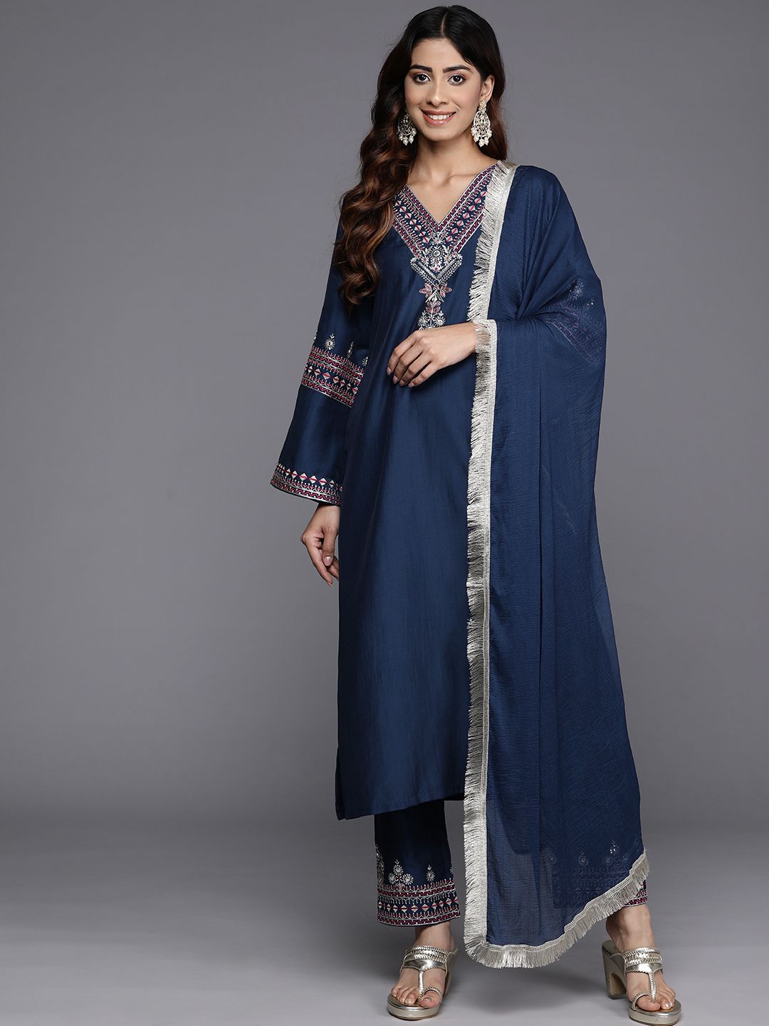 Dhiyona VA Women's Ethnic Motifs Embroidered Regular Kurta with Trousers & With Dupatta
