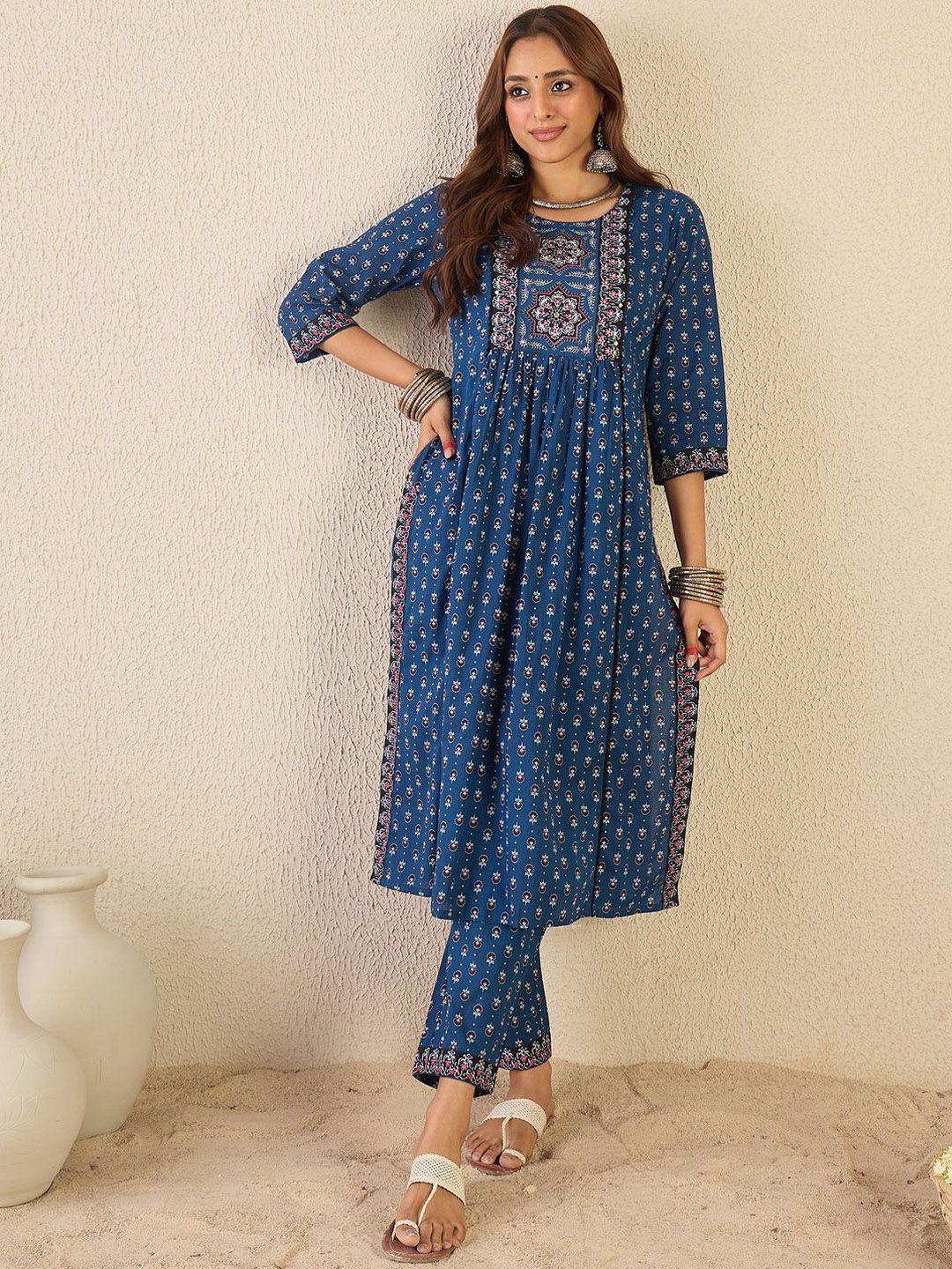 Dhiyona IE Women Ethnic Motifs Printed Panelled Pure Cotton Kurta with Trousers