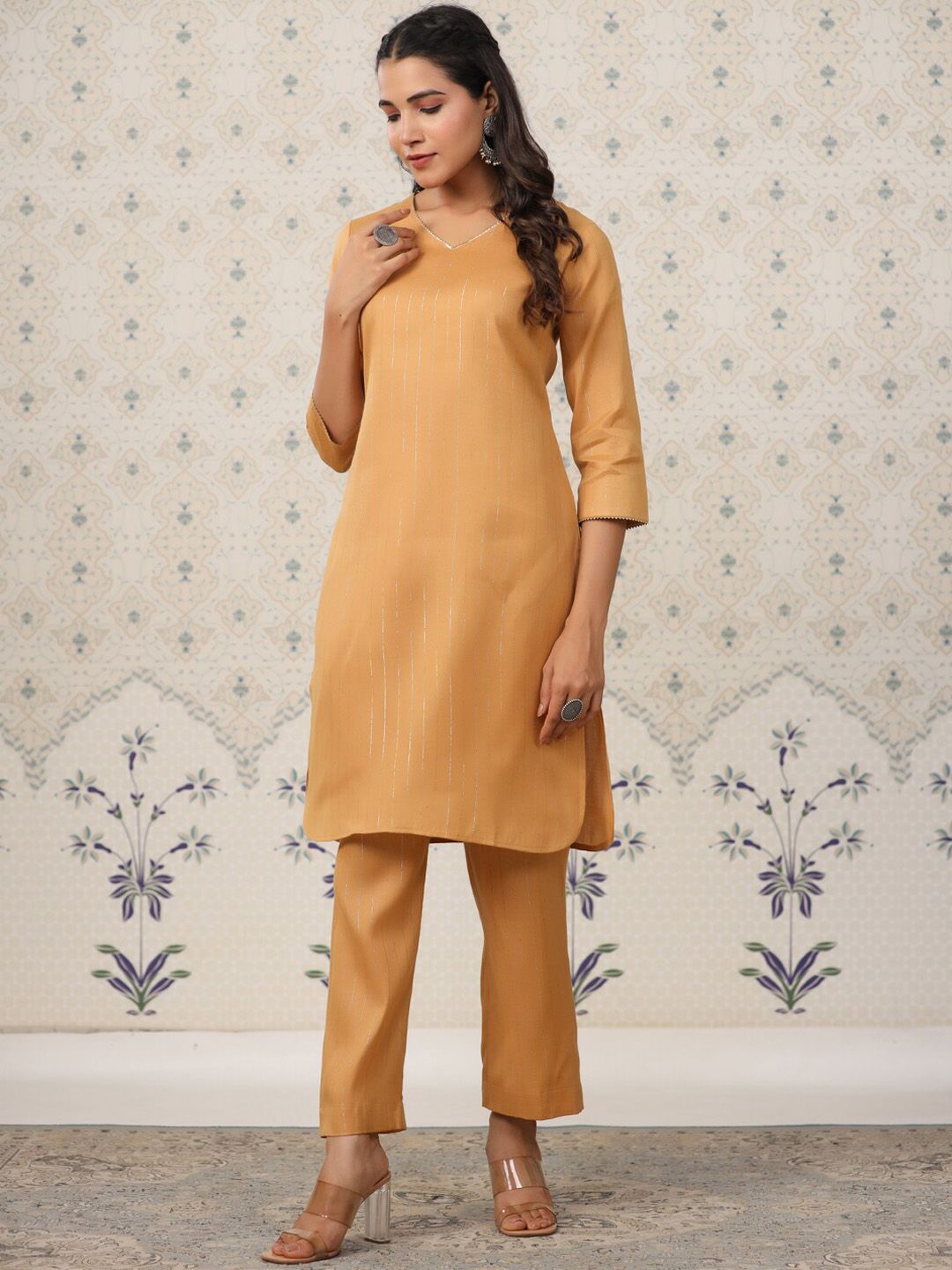 Dhiyona OD Striped Kurta With Trousers