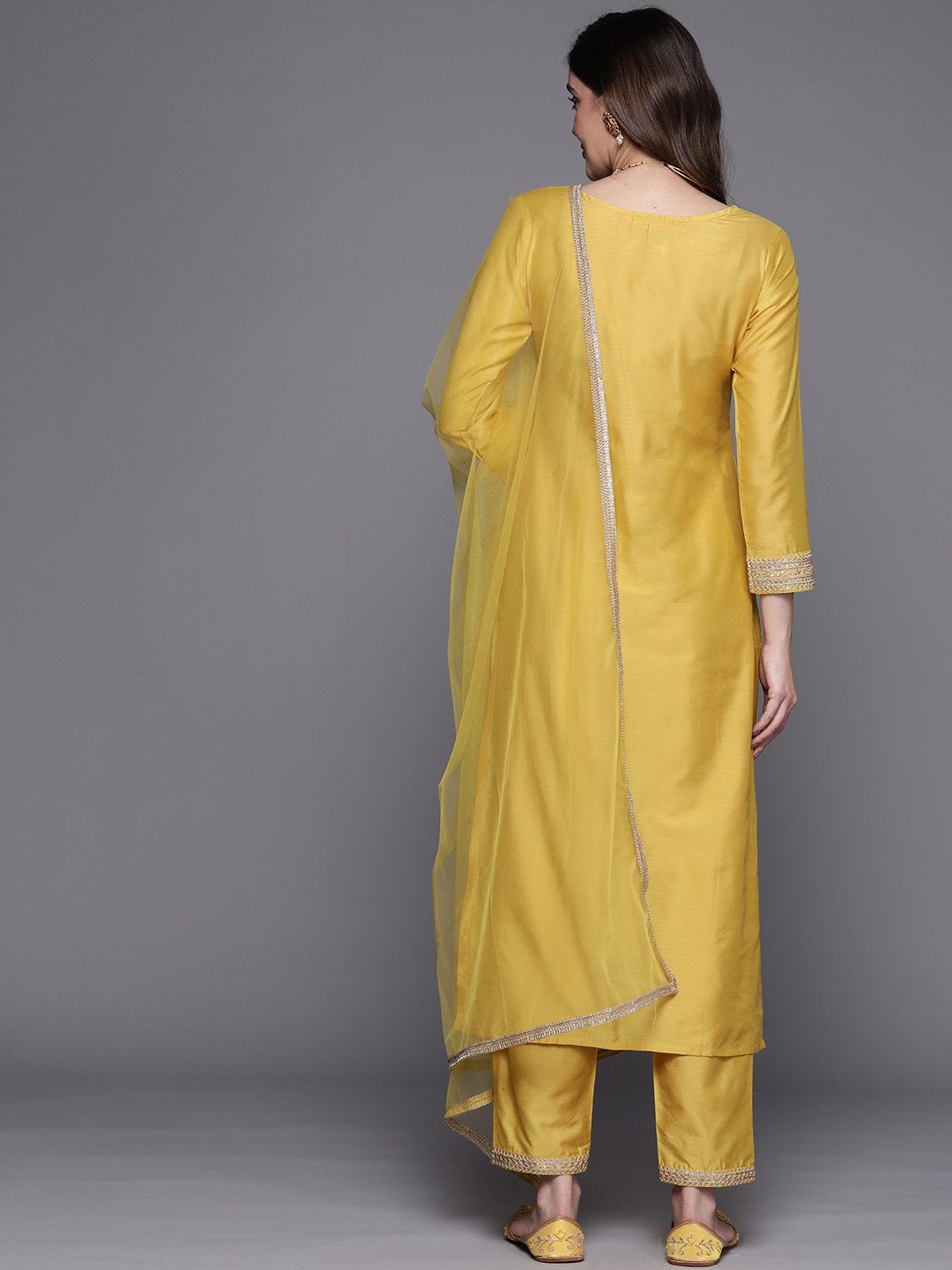 Ethnic Motifs Embroidered Sequinned Kurta With Trousers & With Dupatta
