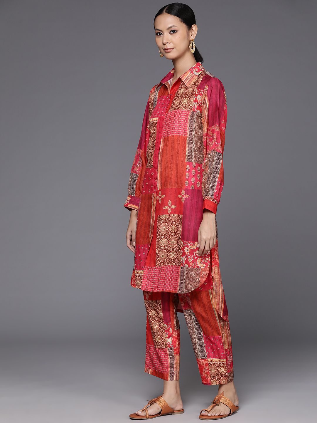 Dhiyona VA Women's Printed Shirt Collar Straight Kurta With Trousers