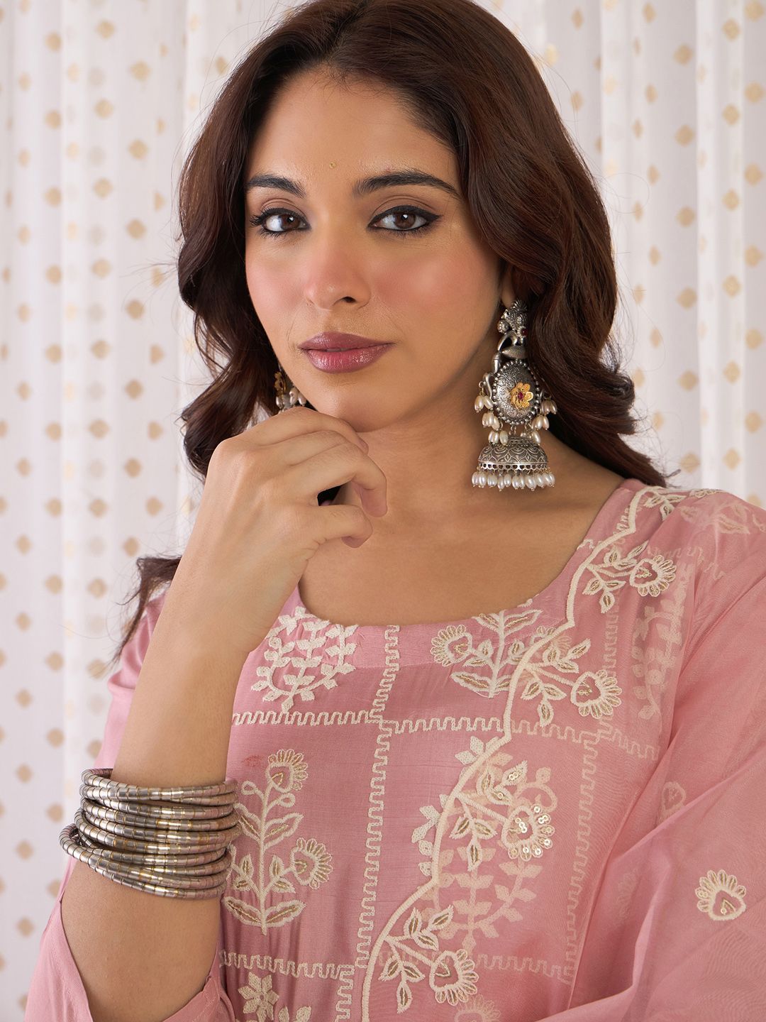 Dhiyona IE Floral Embroidered Thread Work Straight Kurta With Trouser And Dupatta