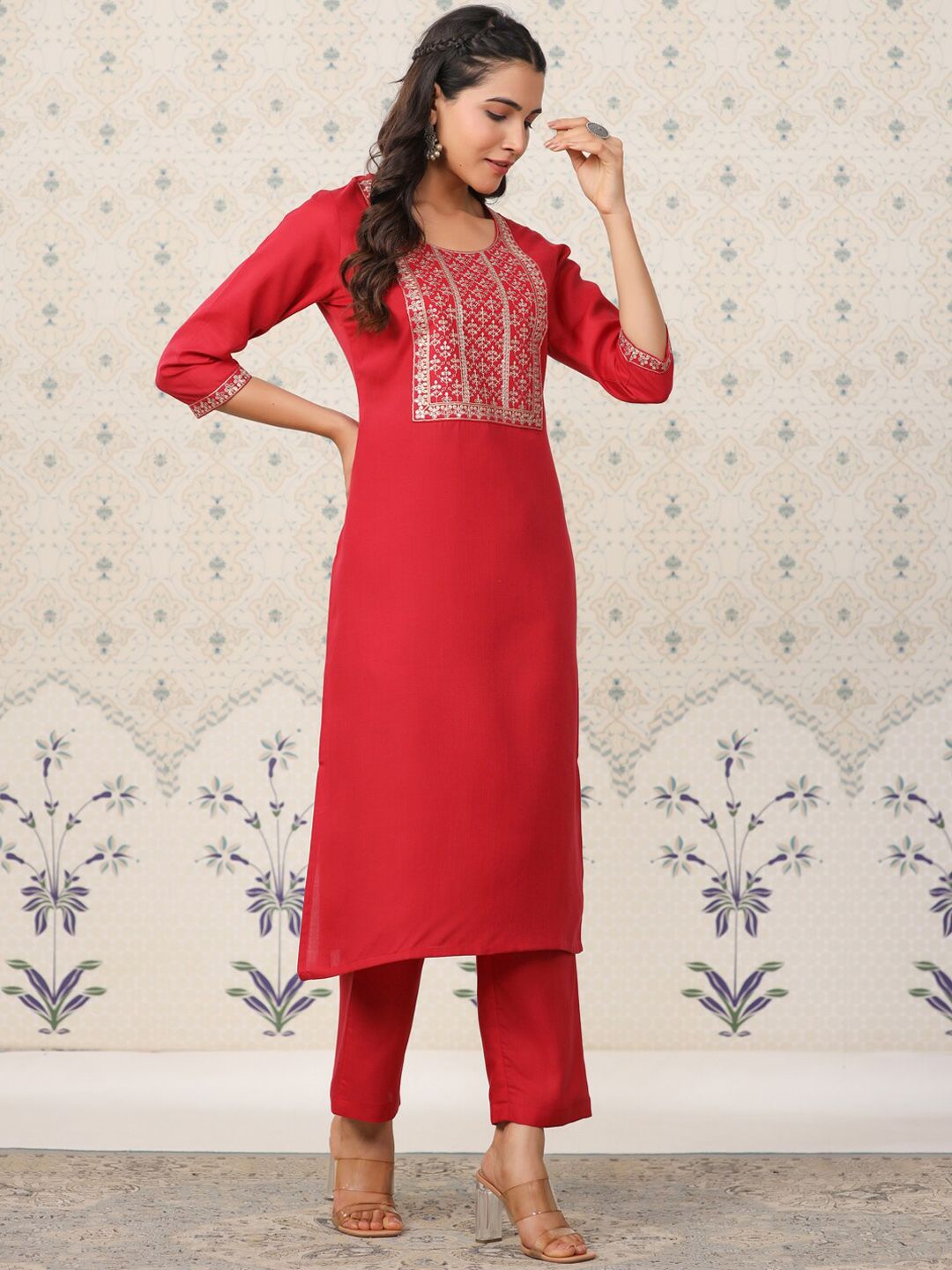 Dhiyona OD Ethnic Motifs Yoke Design Sequinned Kurta with Trousers