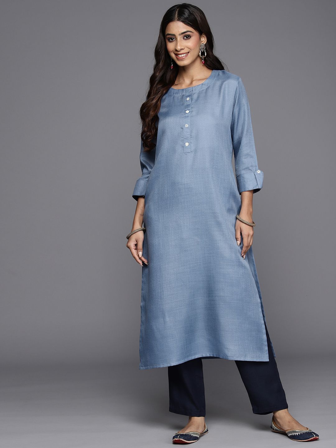 Dhiyona IE Women Striped Kurta