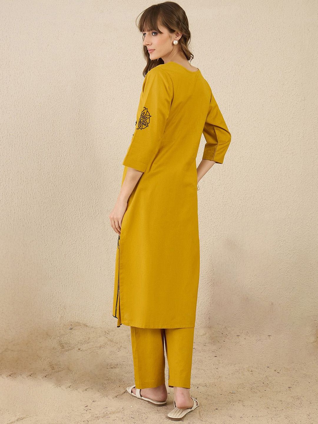 Dhiyona IE Embroidered Straight Tunic & Trousers Co-Ord Set