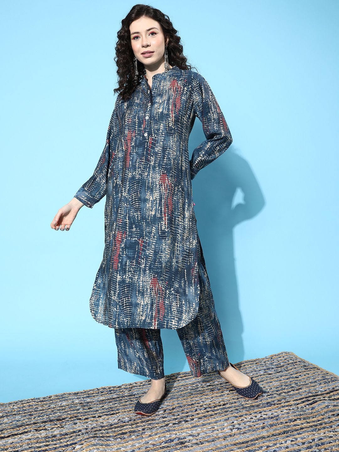 Dhiyona VA Women'sDyed Regular Kurta with Trousers