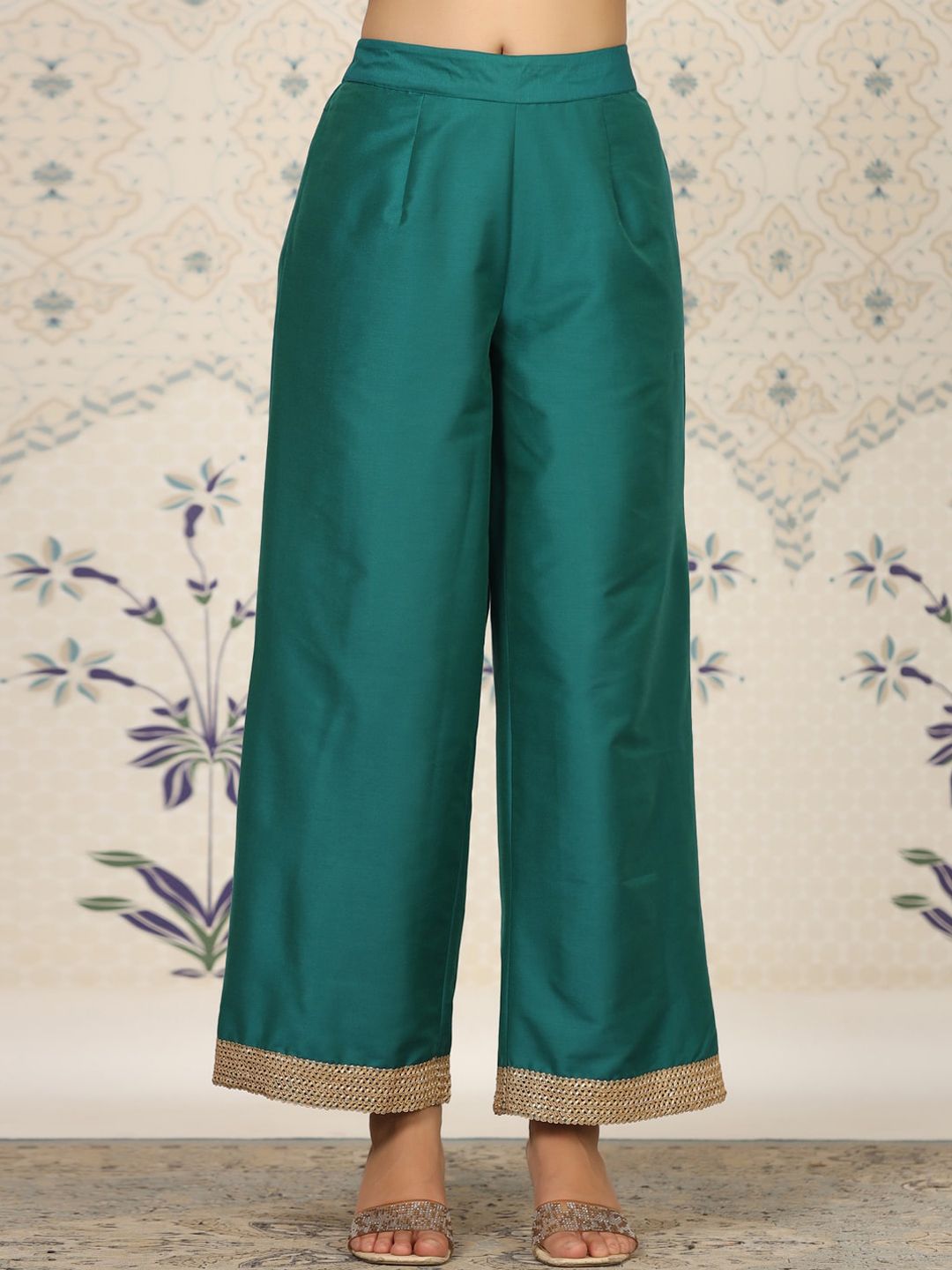 Dhiyona OD Round Neck Kurta With Palazzos