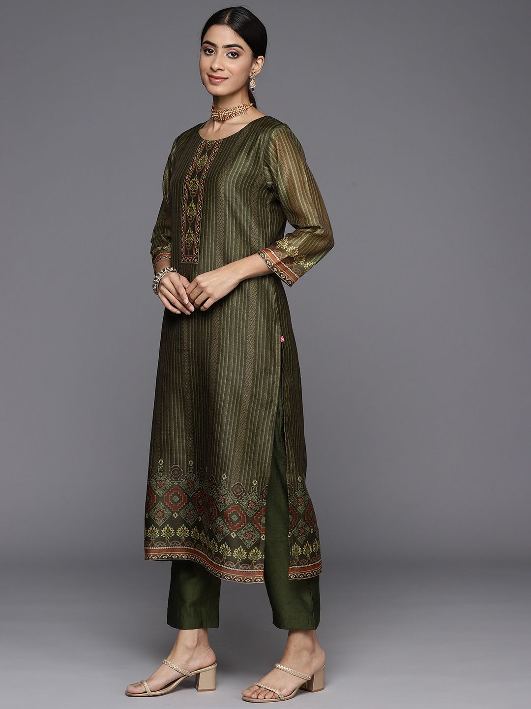 Dhiyona VA Women's Ethnic Motifs Printed Chanderi Silk Kurta with Trousers & With Dupatta
