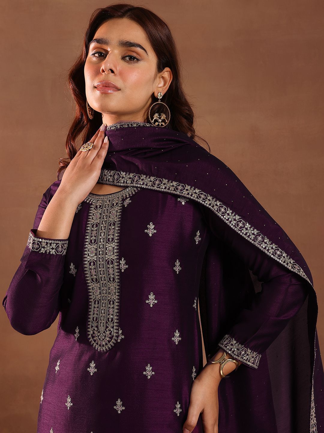 Dhiyona LB Women's Ethnic Motifs Embroidered Sequinned Straight Kurta with Trousers & Dupatta