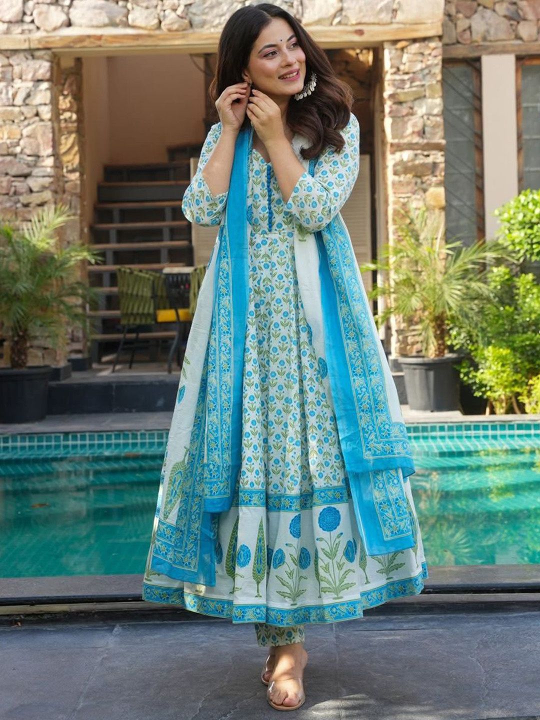 Dhiyona KL Women Ethnic Motifs Printed Regular Kurta with Trouser & Dupatta