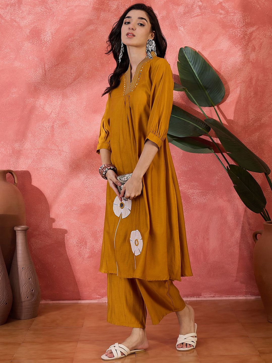 Dhiyona SN Women's Floral Embroidered V-Neck Mirror Work A-Line Kurta With Palazzo