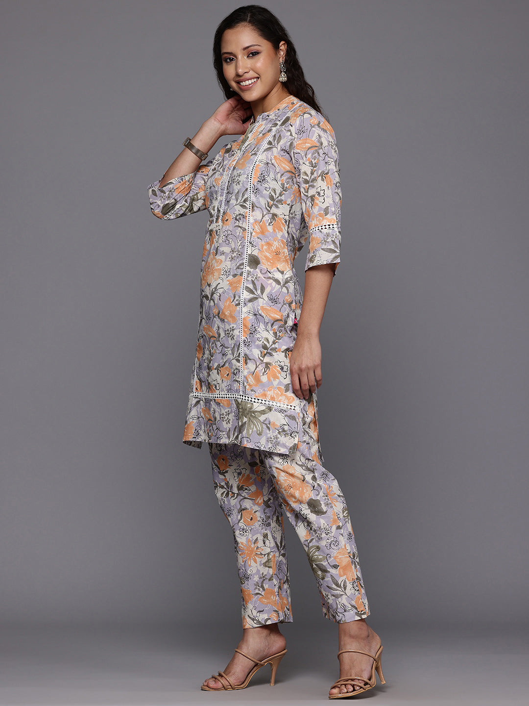 Dhiyona VR Women's Purple Floral Printed Co-Ord Set