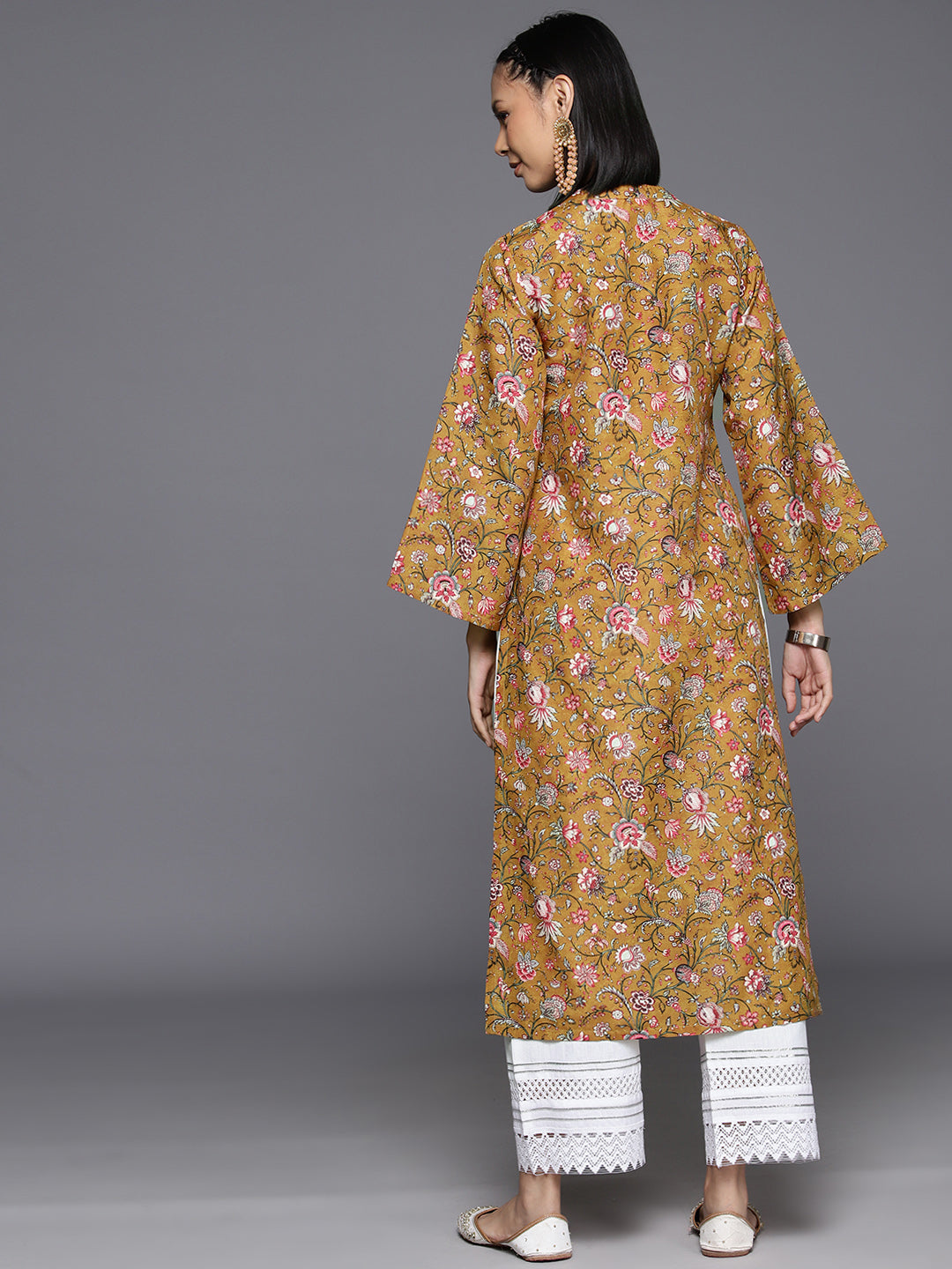 Dhiyona VR Women's Mustard Floral Printed Straight Kurta With Flared Sleeves