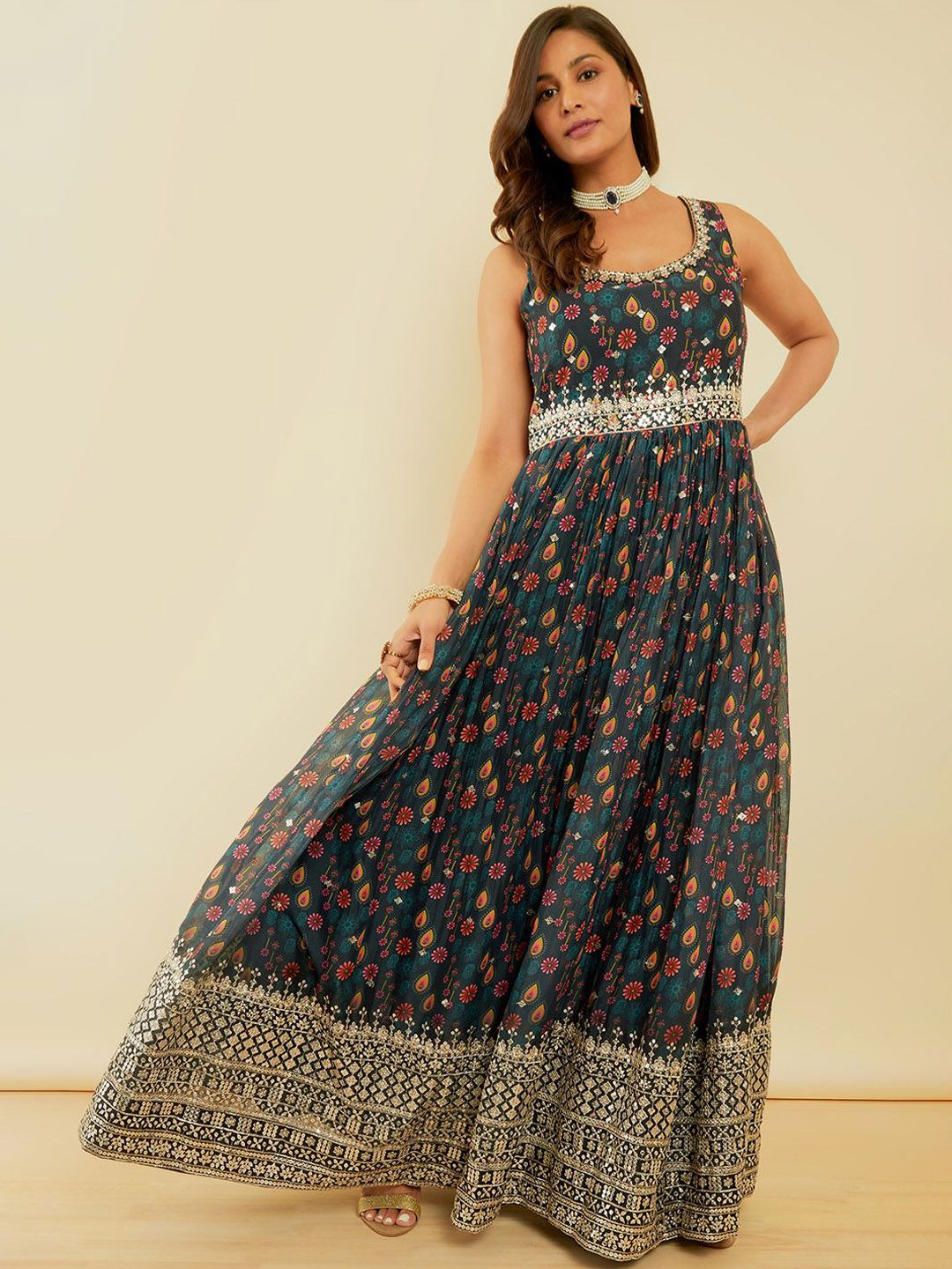 Dhiyona SO Women's Ethnic Motifs Printed Pleated Sequinned Kurta & Churidar With Dupatta