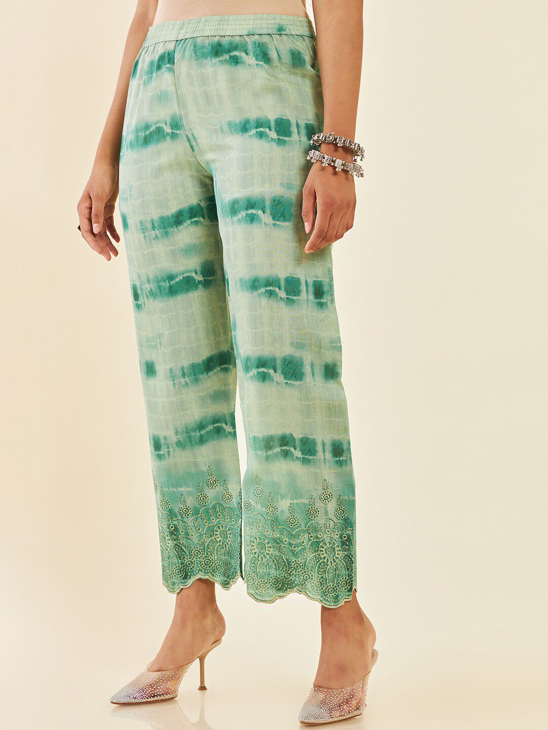 Dhiyona SO Women's Printed Sequinned Straight Kurta With Palazzos