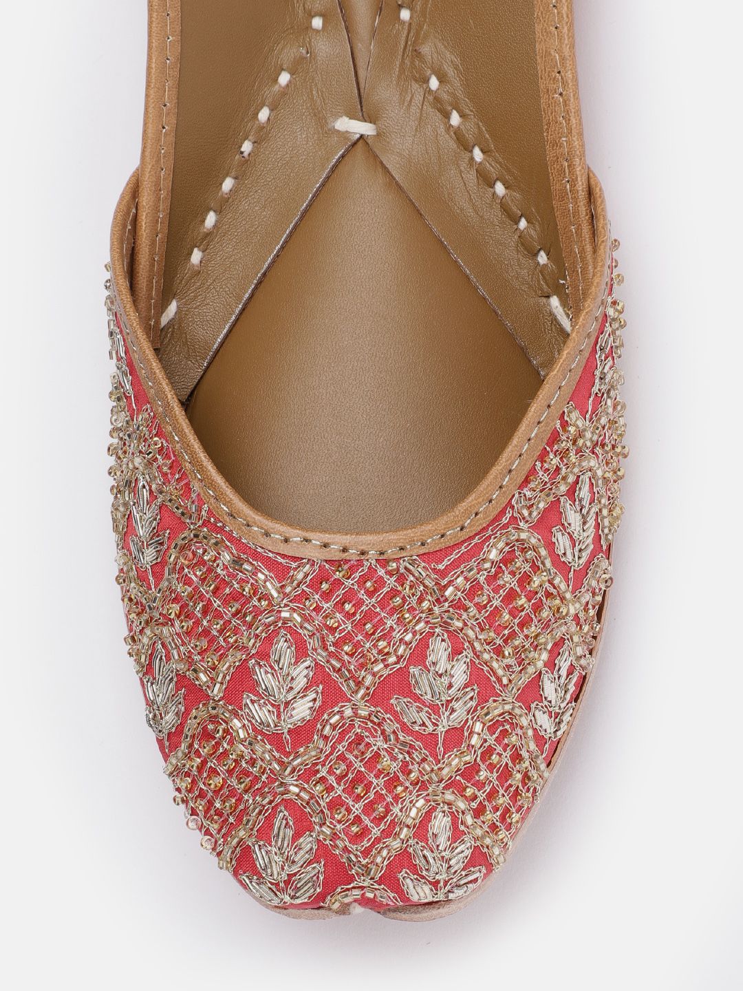 Dhiyona HOP Women Embellished Ethnic Mojaris