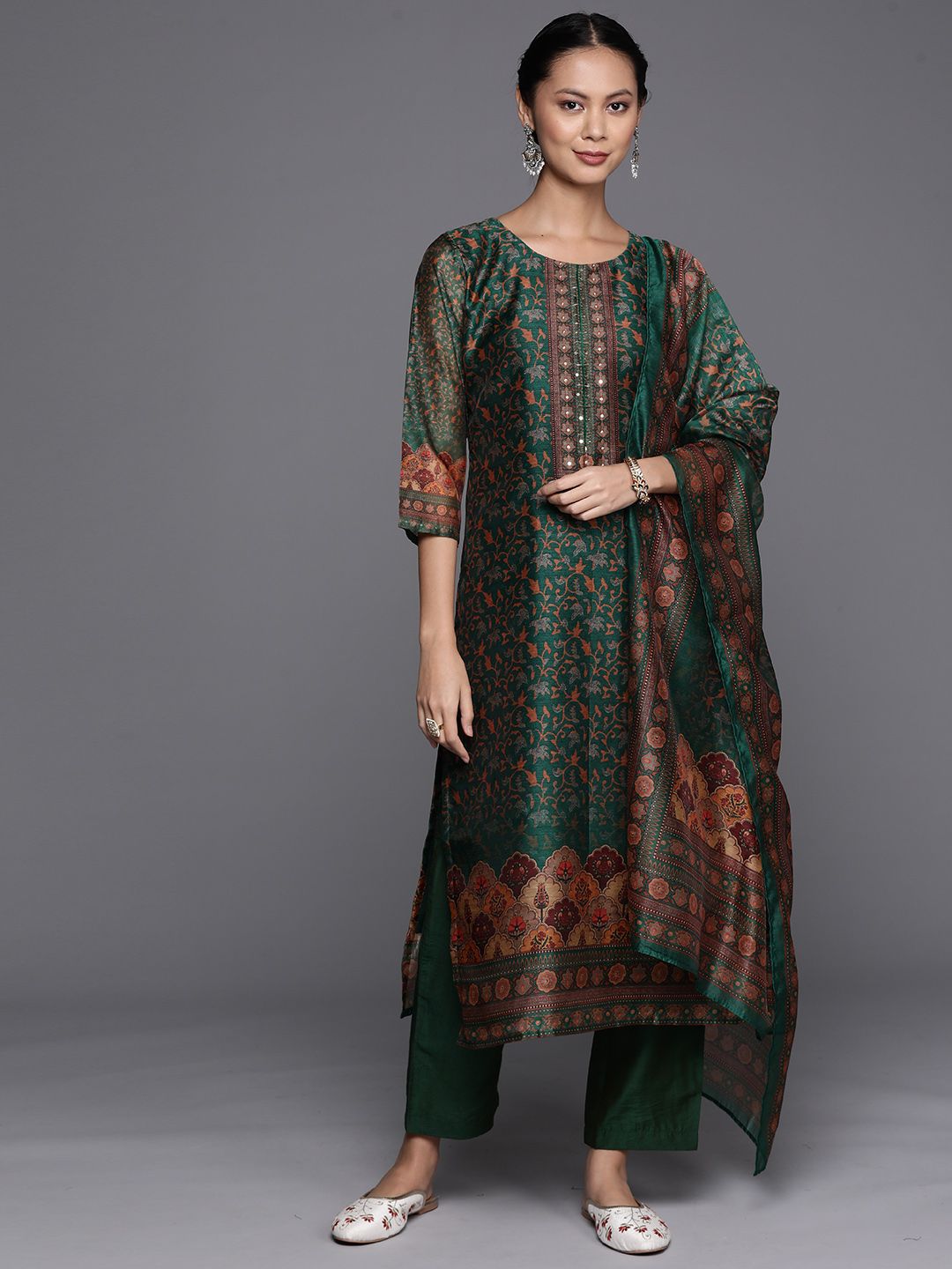 Dhiyona VA Women'sEthnic Motifs Printed Sequinned Chanderi Cotton Kurta with Trousers & Dupatta