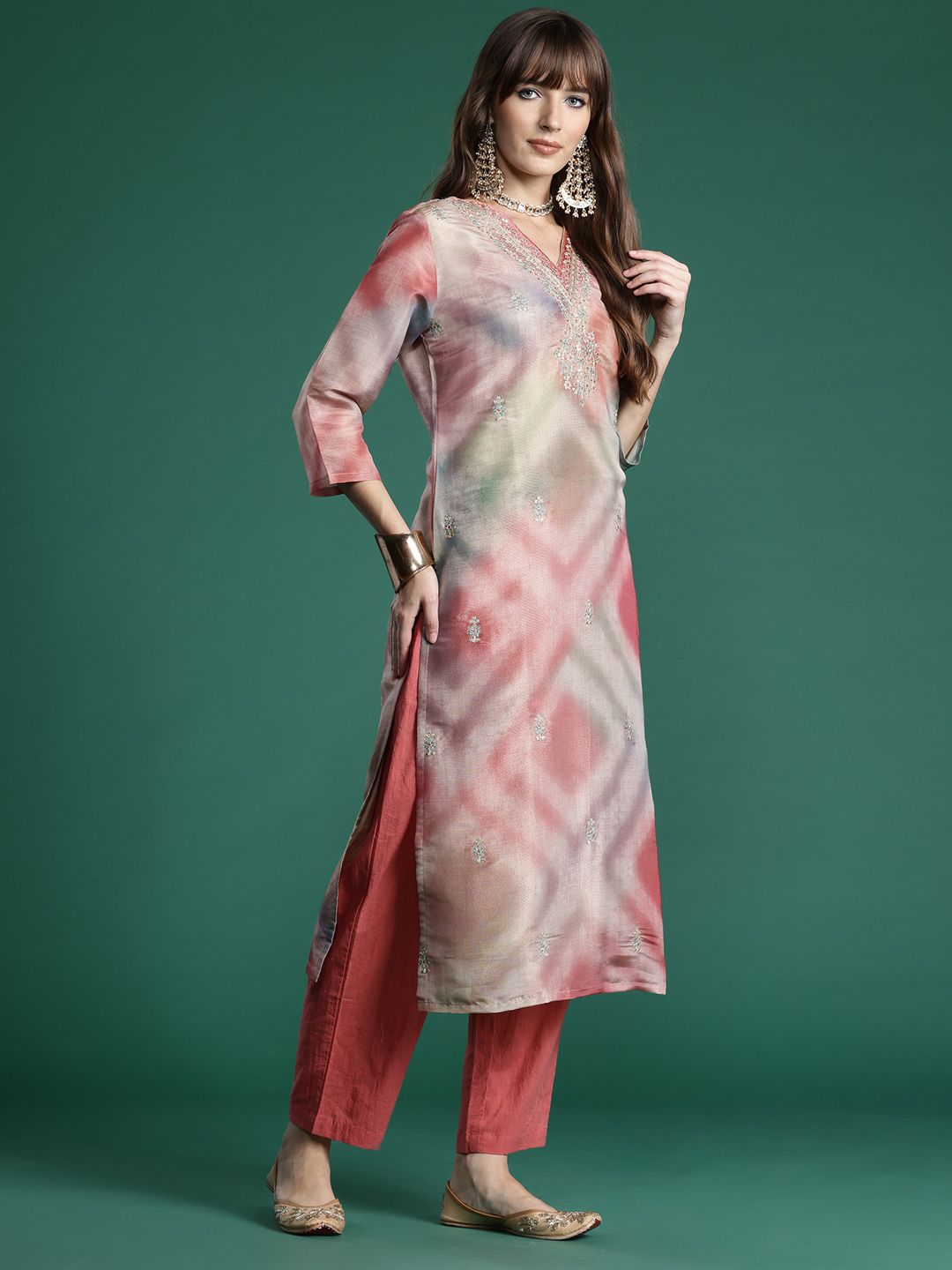Dhiyona IE Floral Embroidered Sequinned Kurta with Trousers & With Dupatta
