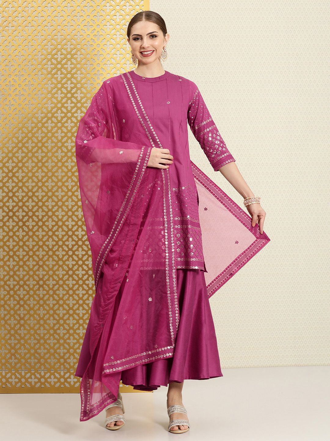 Dhiyona PD Women Women Floral Embroidered Sequinned Jashn Kurta with Sharara & Dupatta