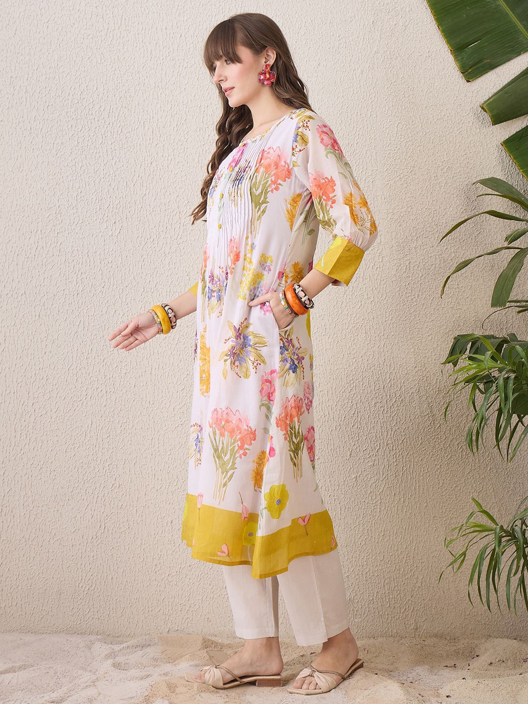 Dhiyona IE Floral Printed Round Neck Pure Cotton Straight Kurta With Trouser