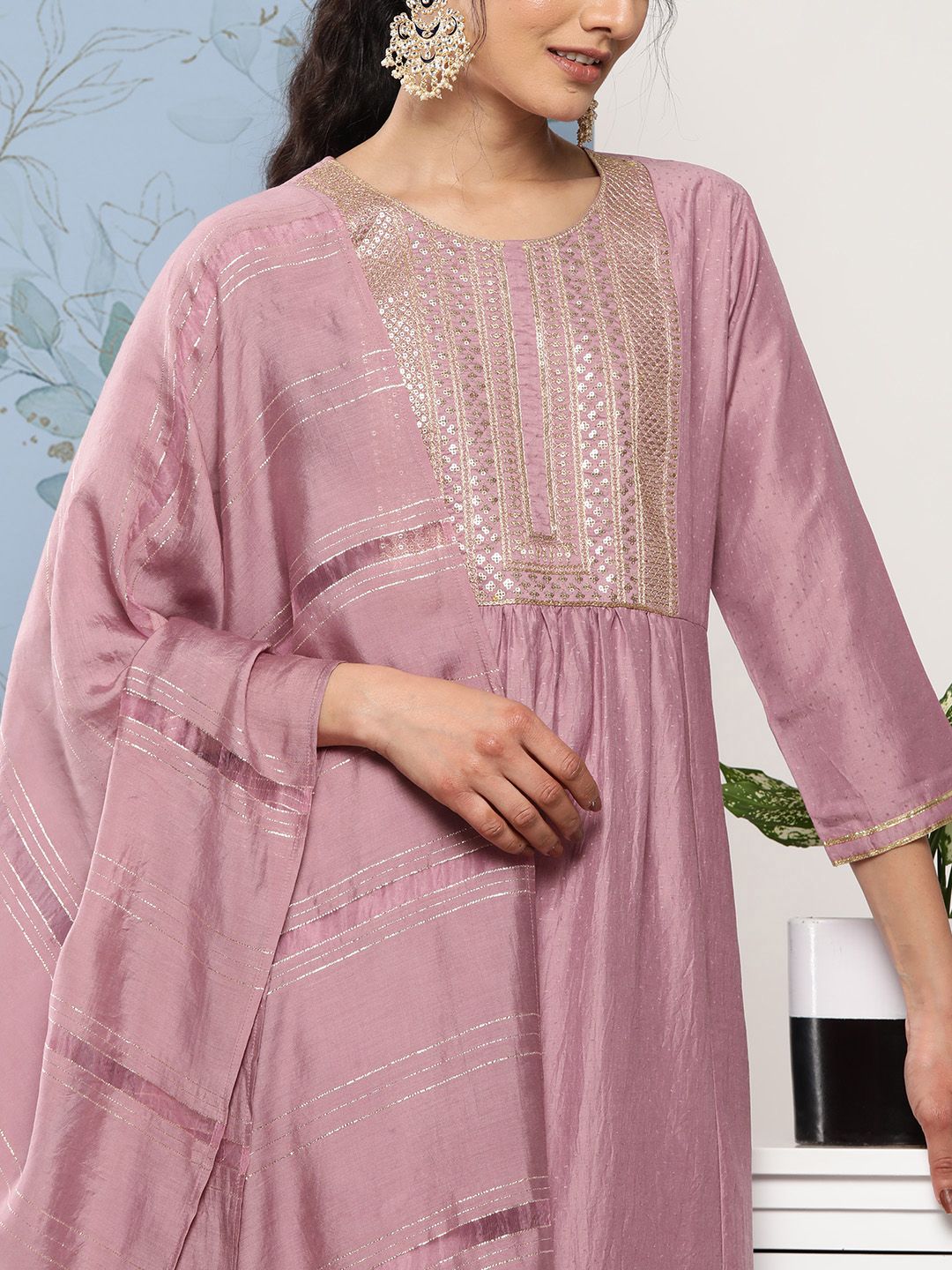Dhiyona VA Women's Mauve Floral Embroidered Sequinned Kurta with Trousers & With Dupatta
