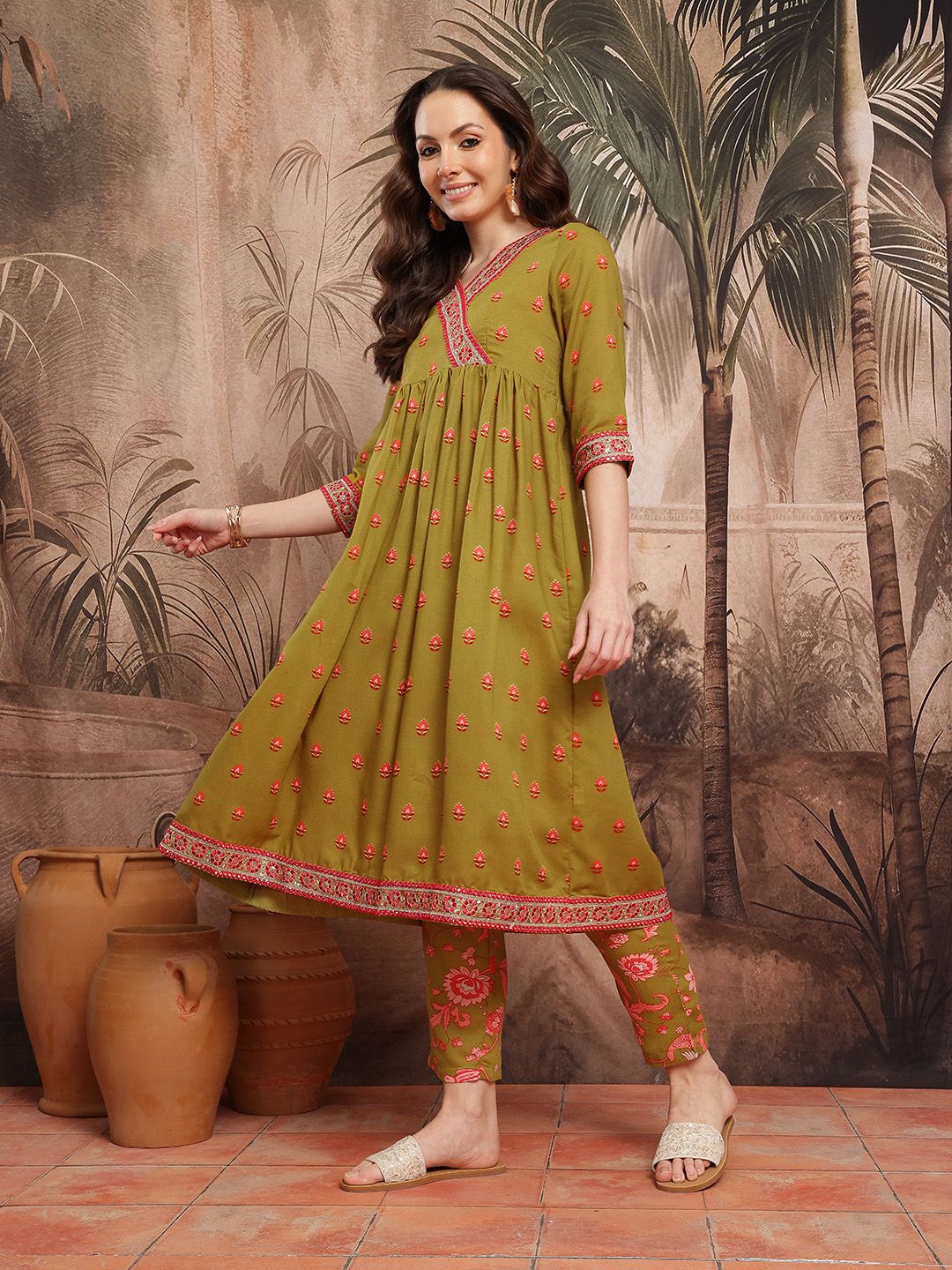 Dhiyona SN Women's Floral Print Thread Work Detail Empire Style A-Line Kurta with Trousers & Dupatta