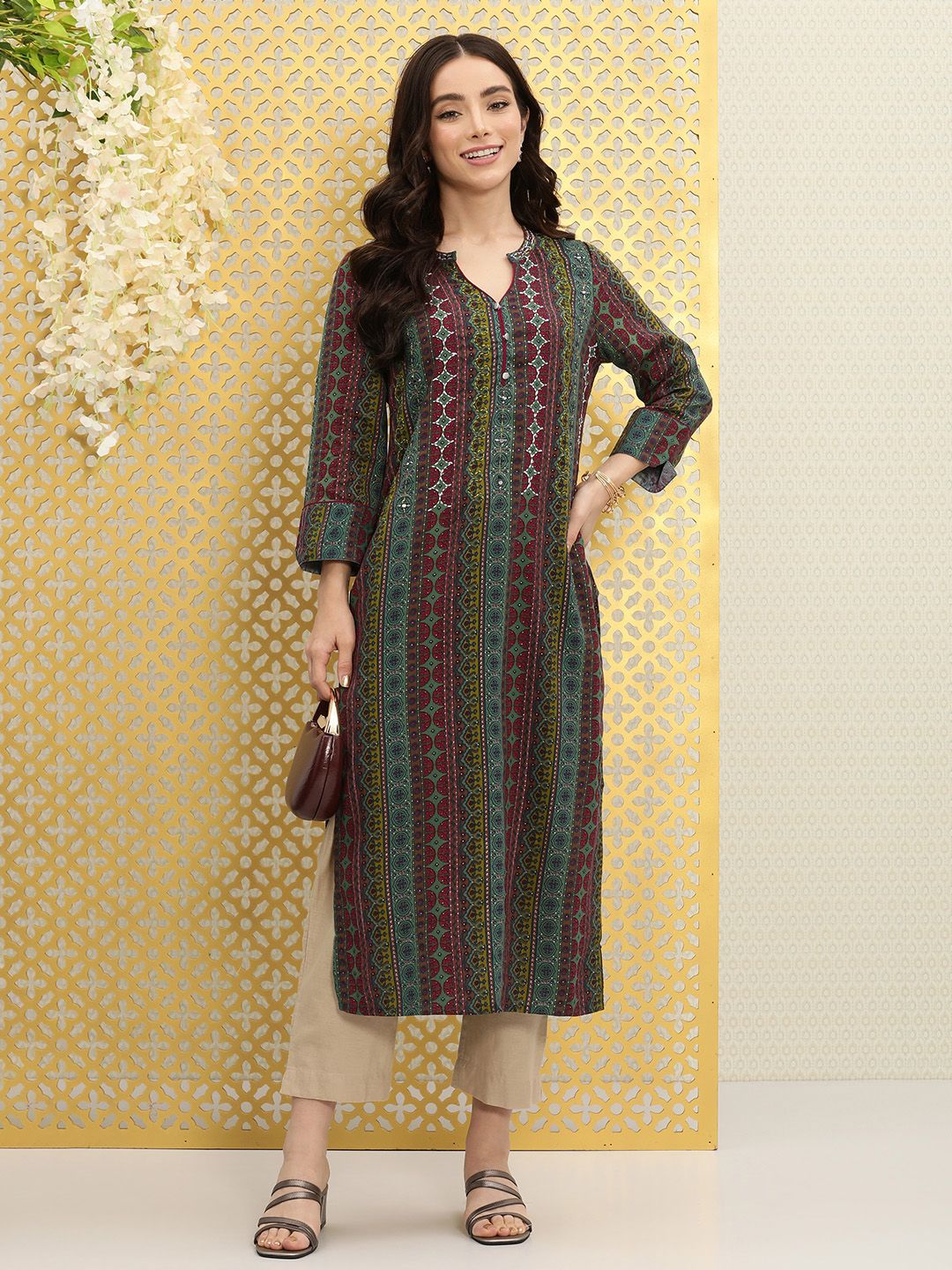 Dhiyona OD Embroidered Thread Work & Mirror Work Indie Prints Kurta