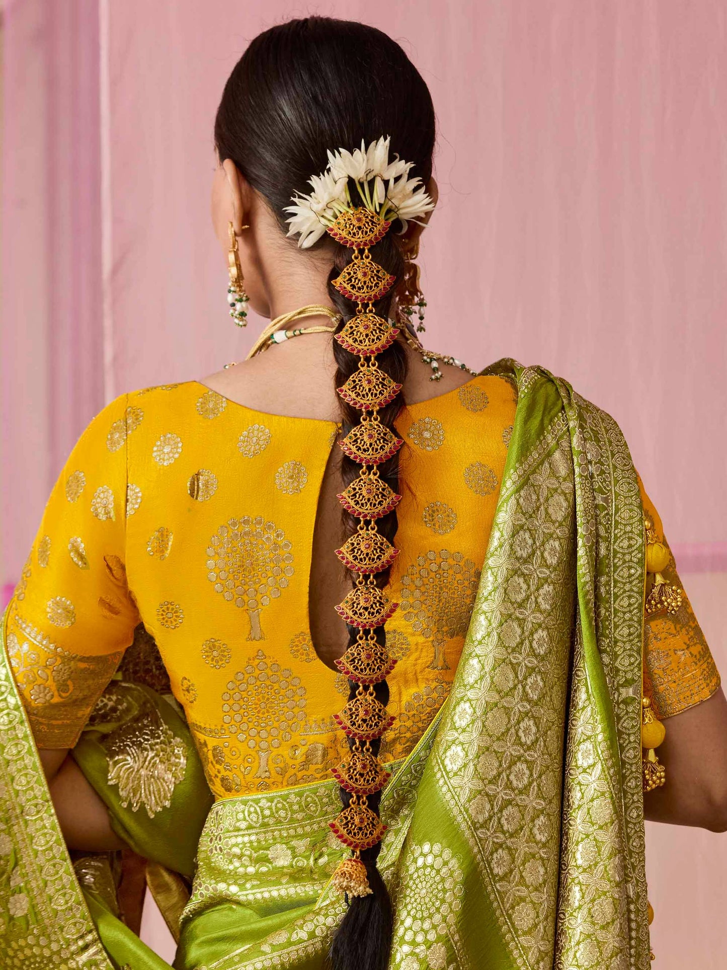 Dhiyona KM Women Mehendi Green Dola Silk Saree With Yellow Golden Embroidered Blouse