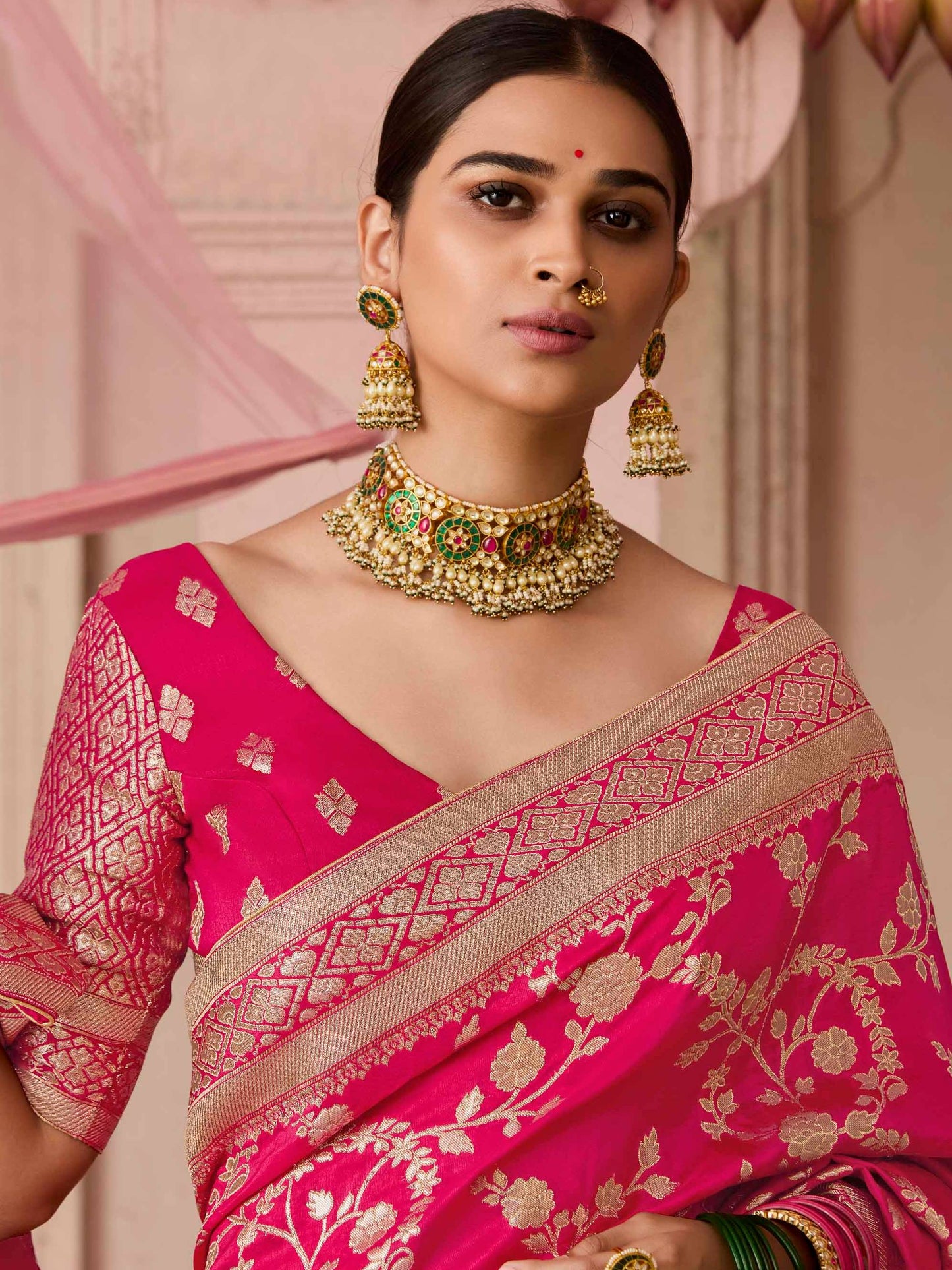 Dhiyona KM Women Red Dola Silk Saree