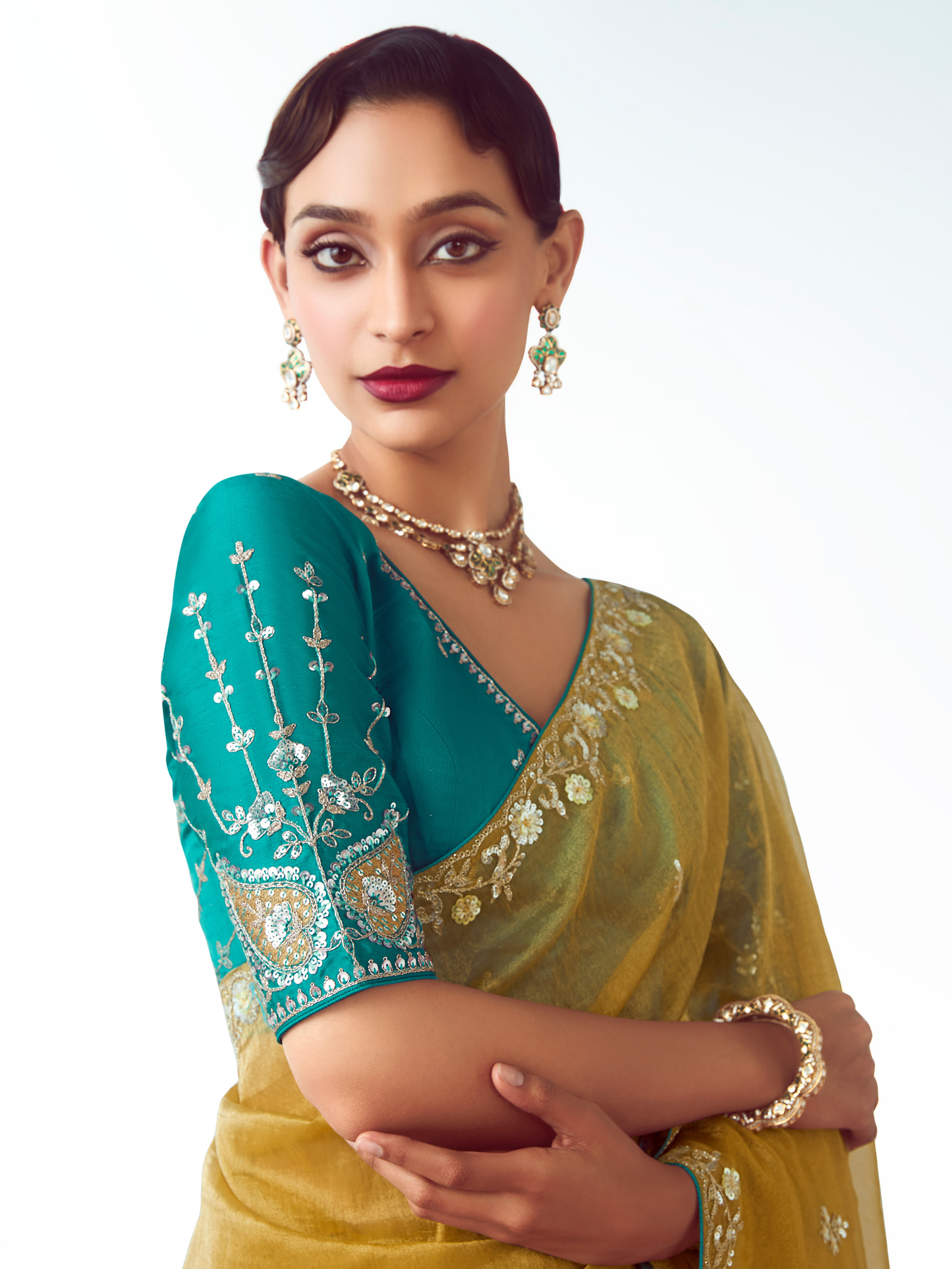 Dhiyona KM Women Yellow Silk Saree