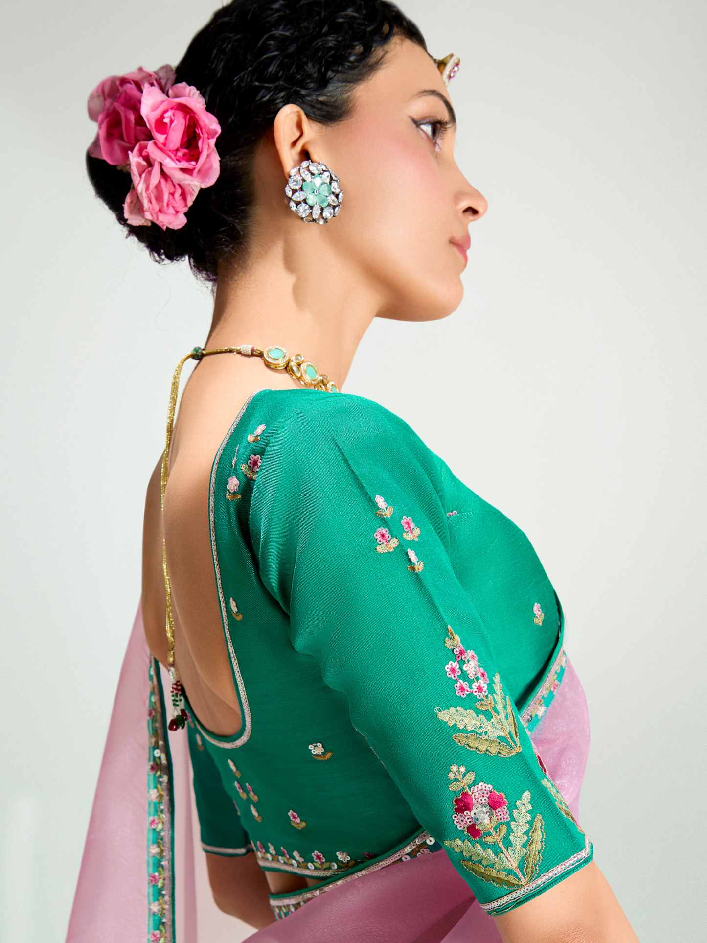 Dhiyona KM Women Teal Shade Organza Saree