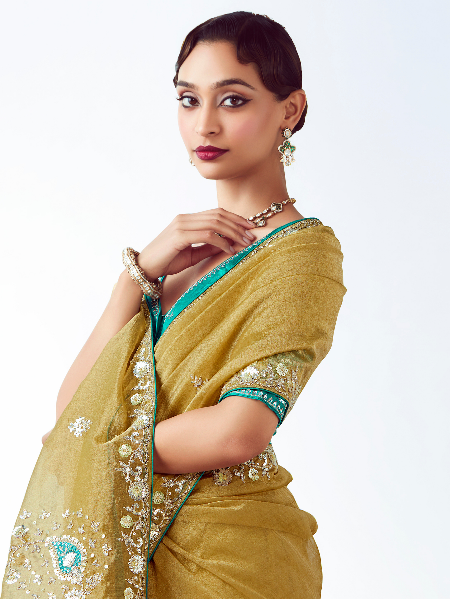 Dhiyona KM Women Yellow Silk Saree