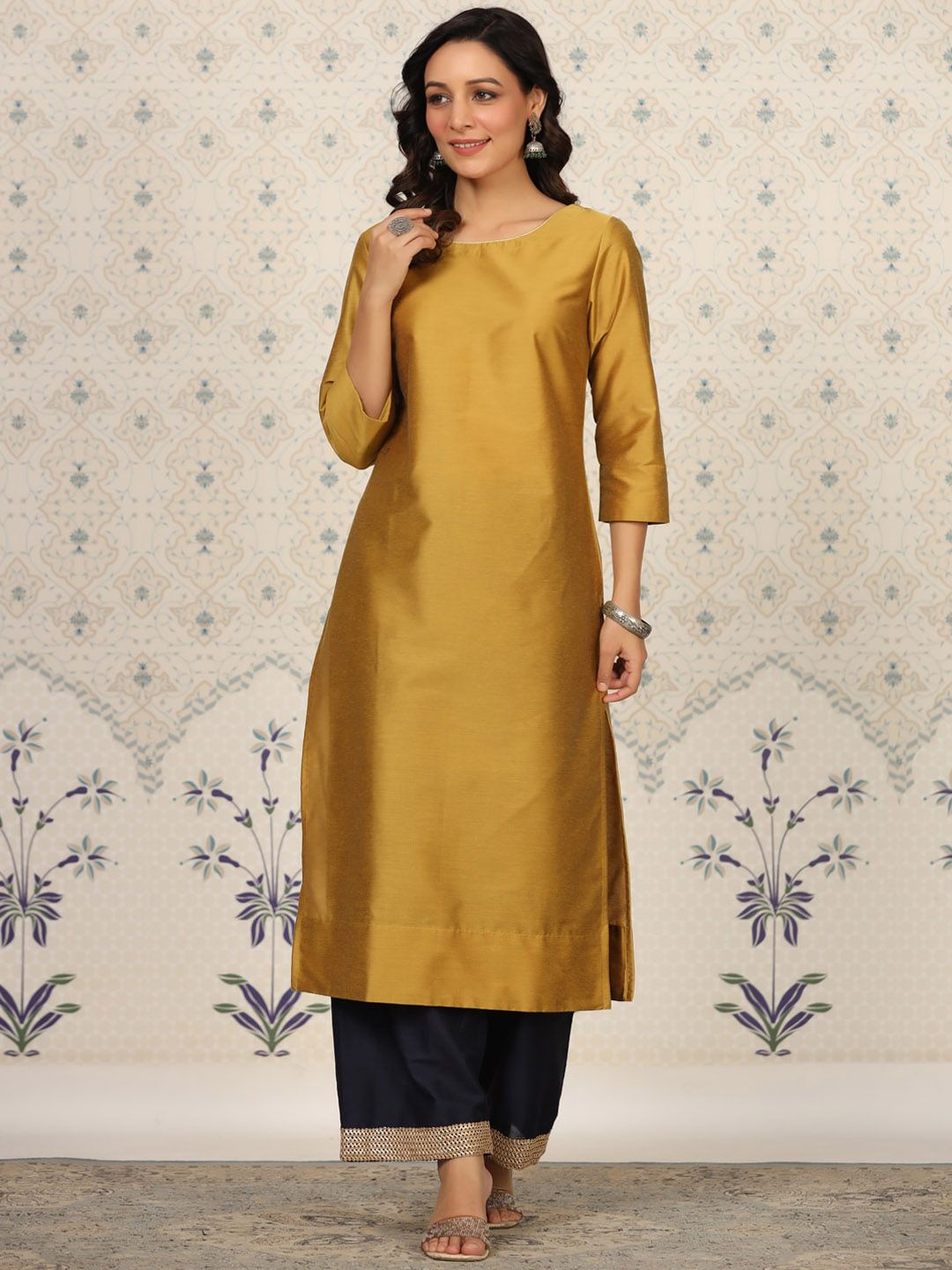Dhiyona OD Round Neck Kurta With Palazzos