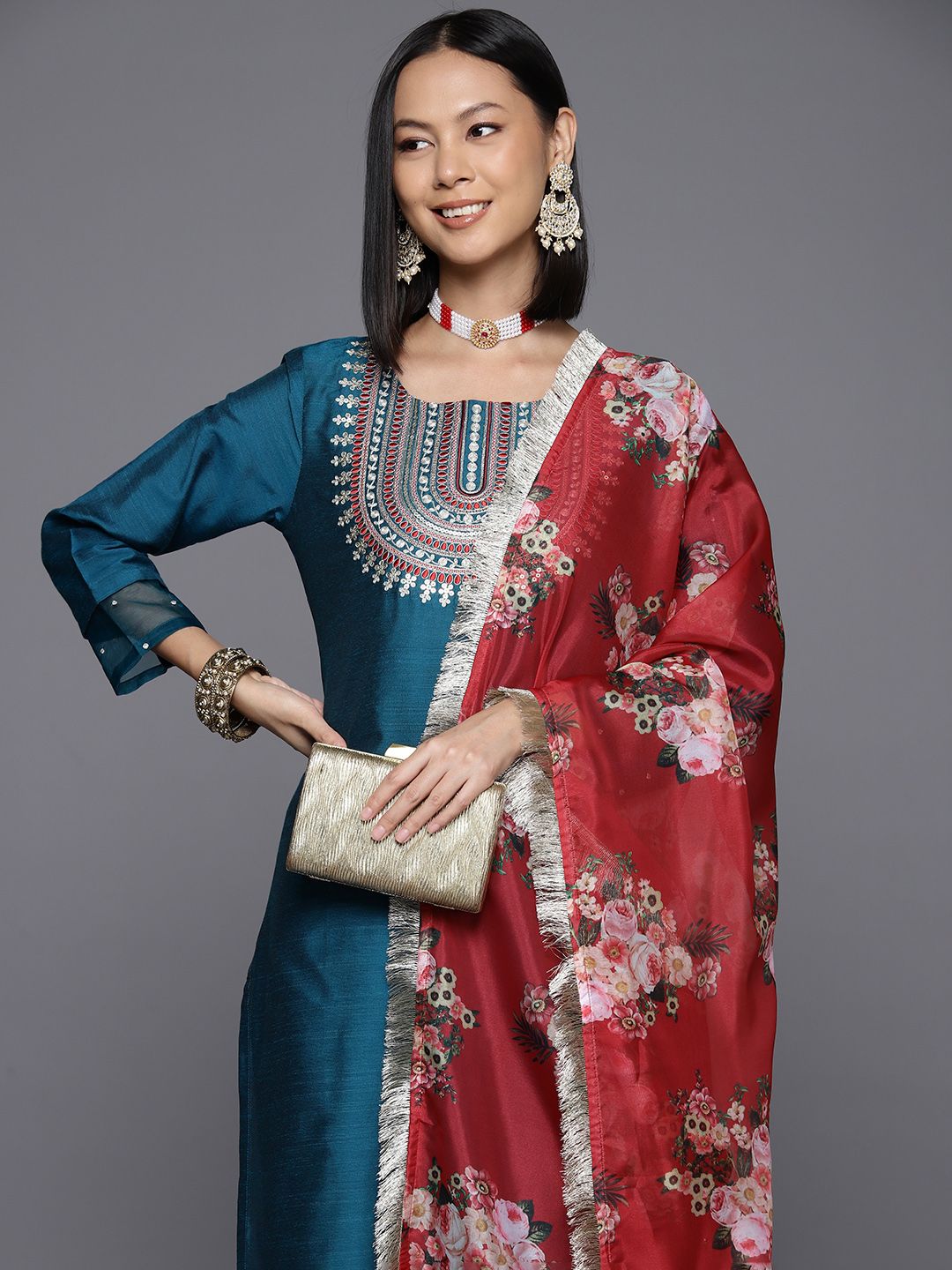 Dhiyona VA Women's Embroidered Yoke Design Regular Sequinned Kurta With Trousers & Dupatta