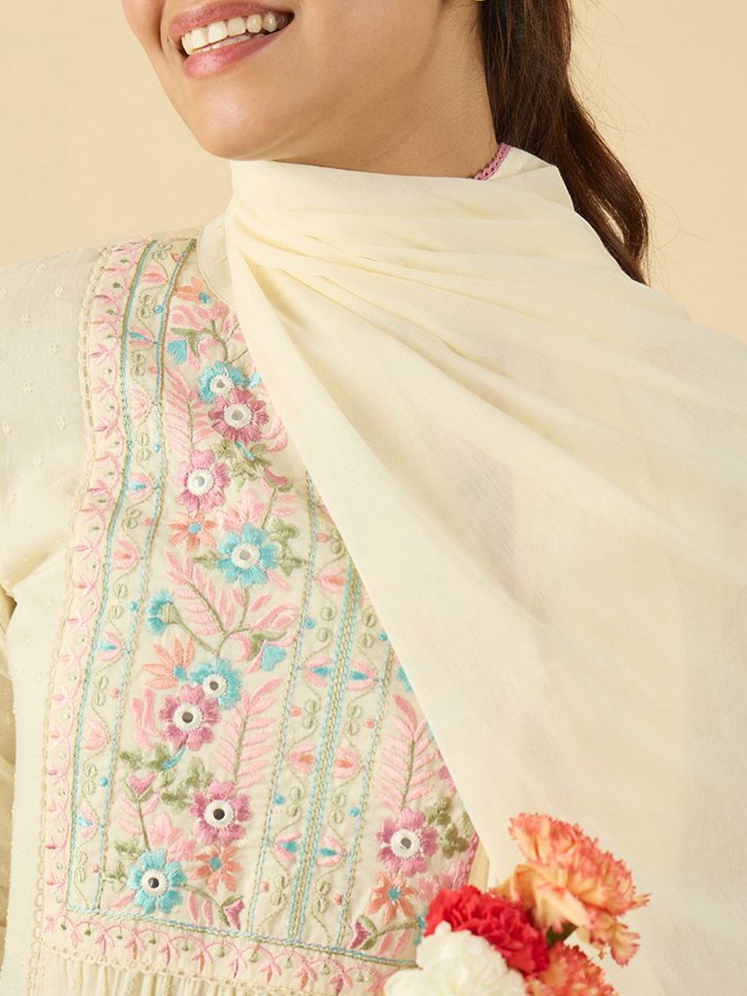 Dhiyona IE Floral Embroidered Mandarin Collar A Line Pure Cotton Kurta With Trouser &Dupatta