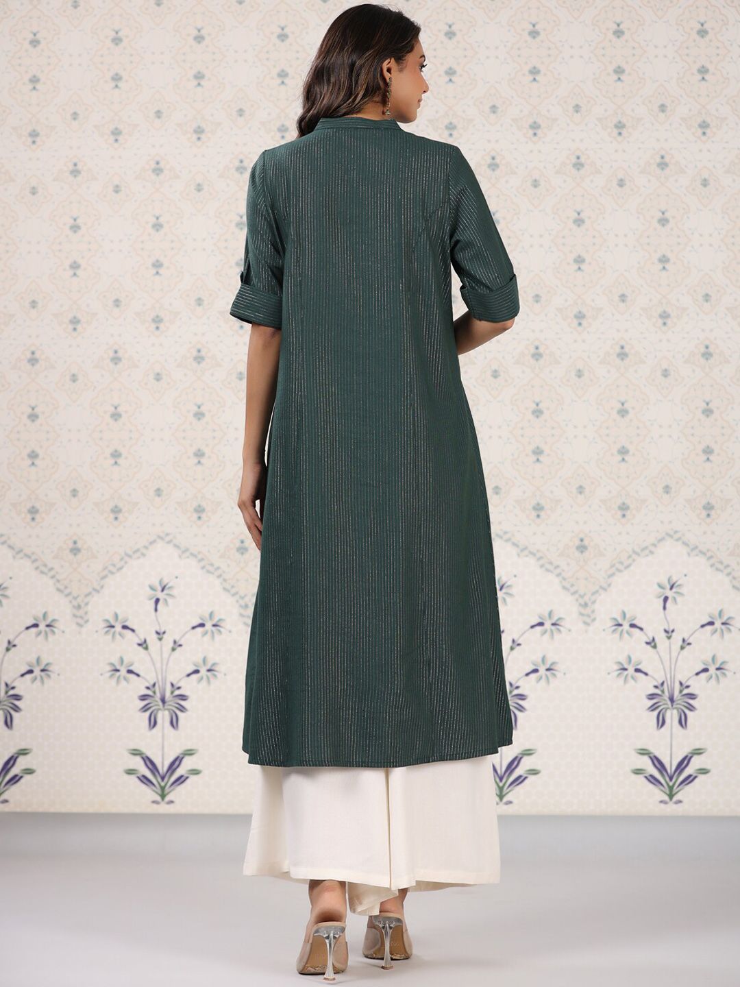 Dhiyona OD Striped Roll Up Sleeves Pure Cotton Kurta
