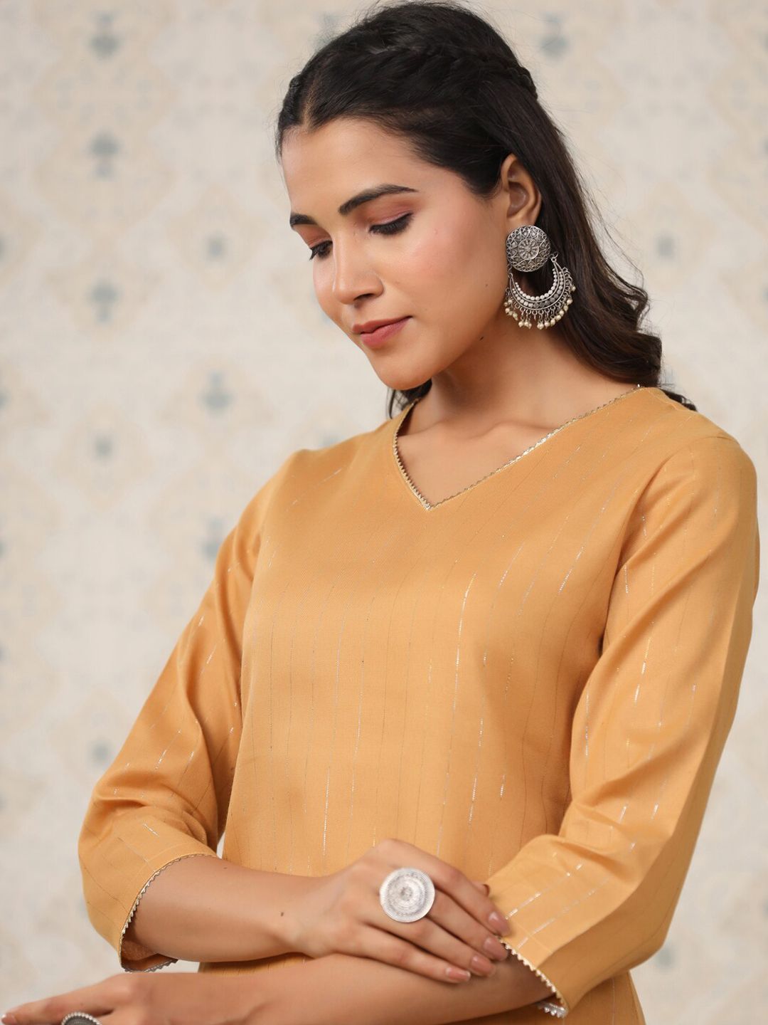 Dhiyona OD Striped Kurta With Trousers