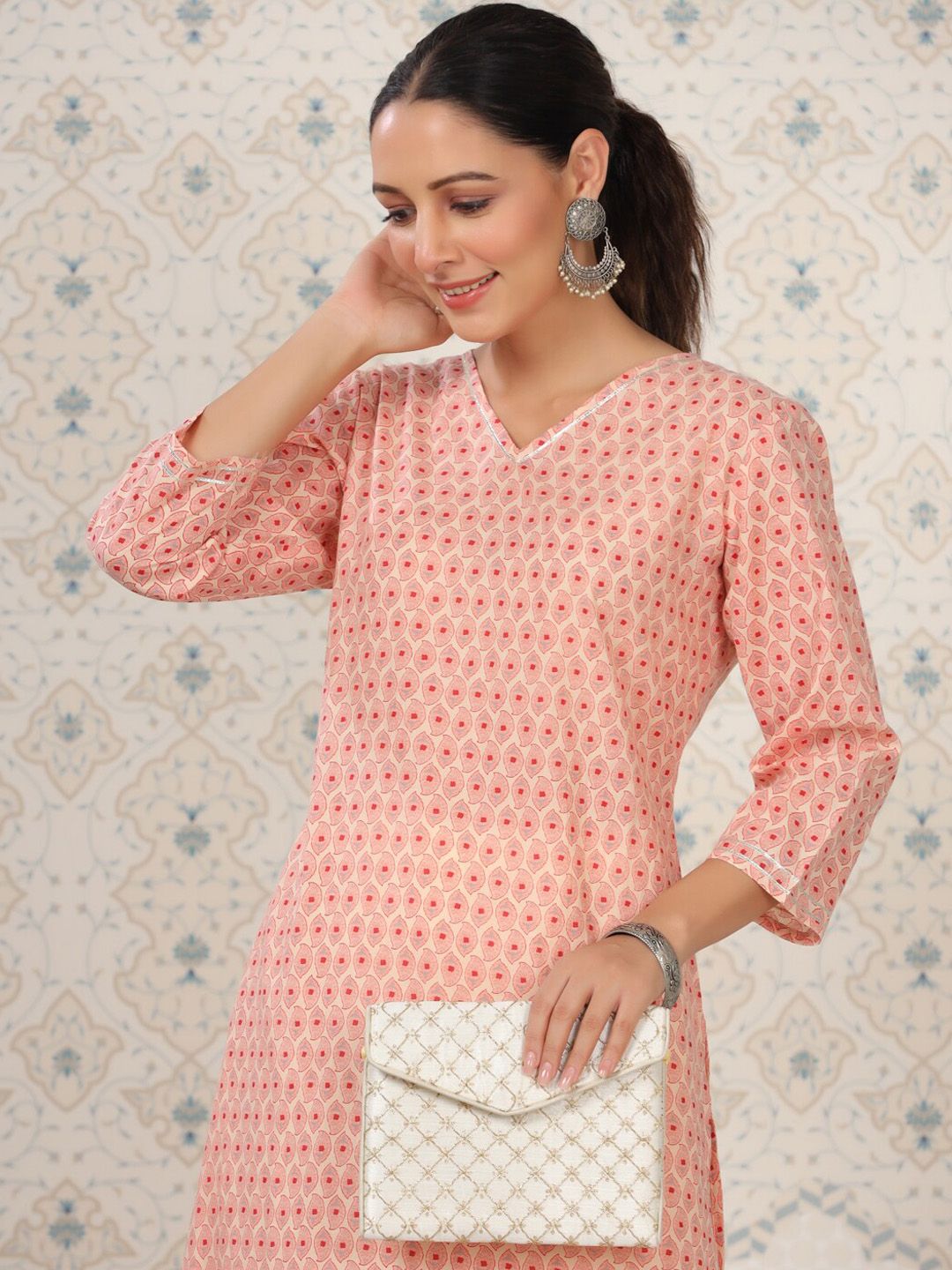 Dhiyona OD Floral Printed Straight Pure Cotton Kurta