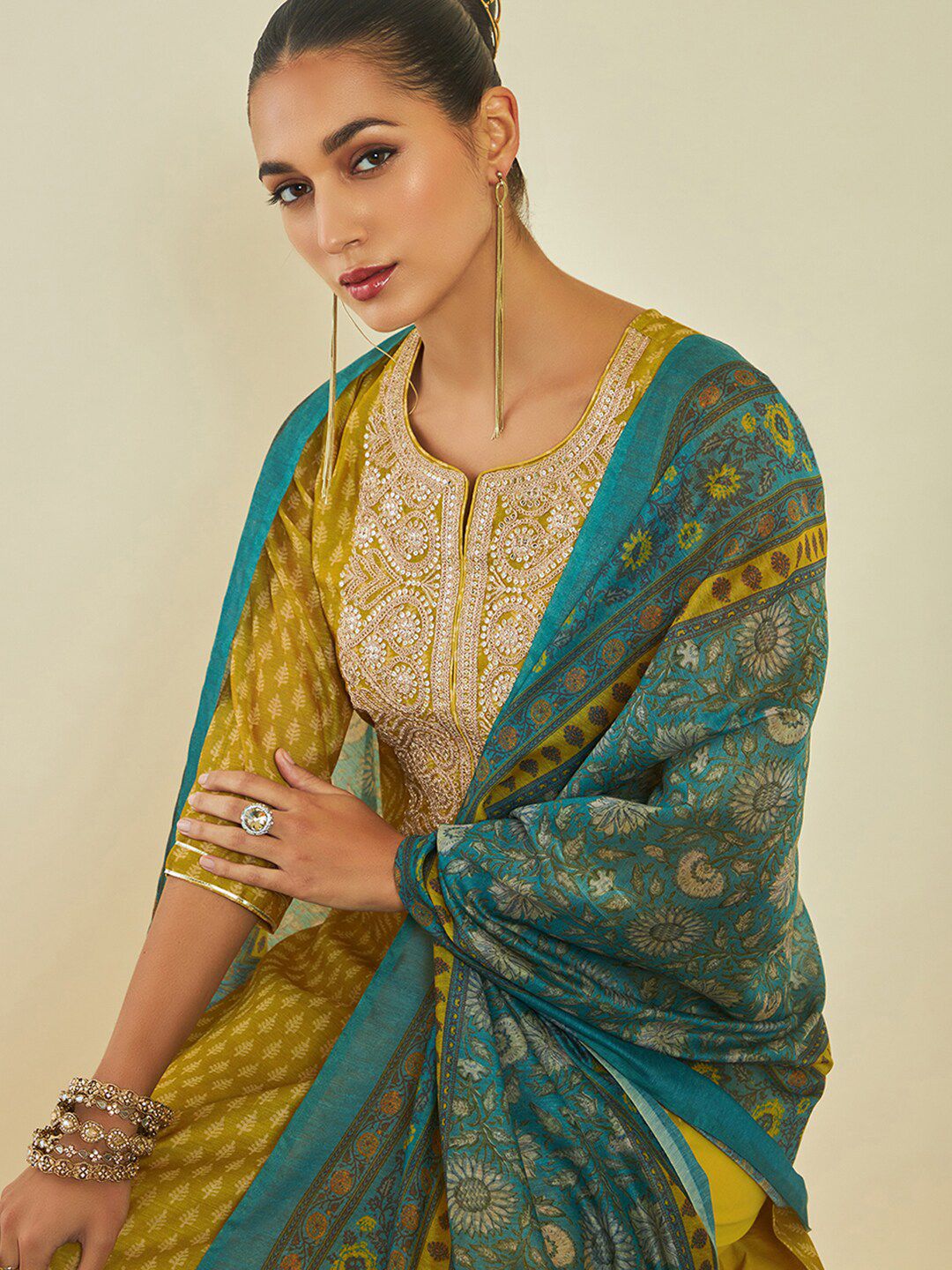Dhiyona SO Women's Ethnic Motifs Printed Sequinned Chanderi Silk Kurta With Trousers & With Dupatta