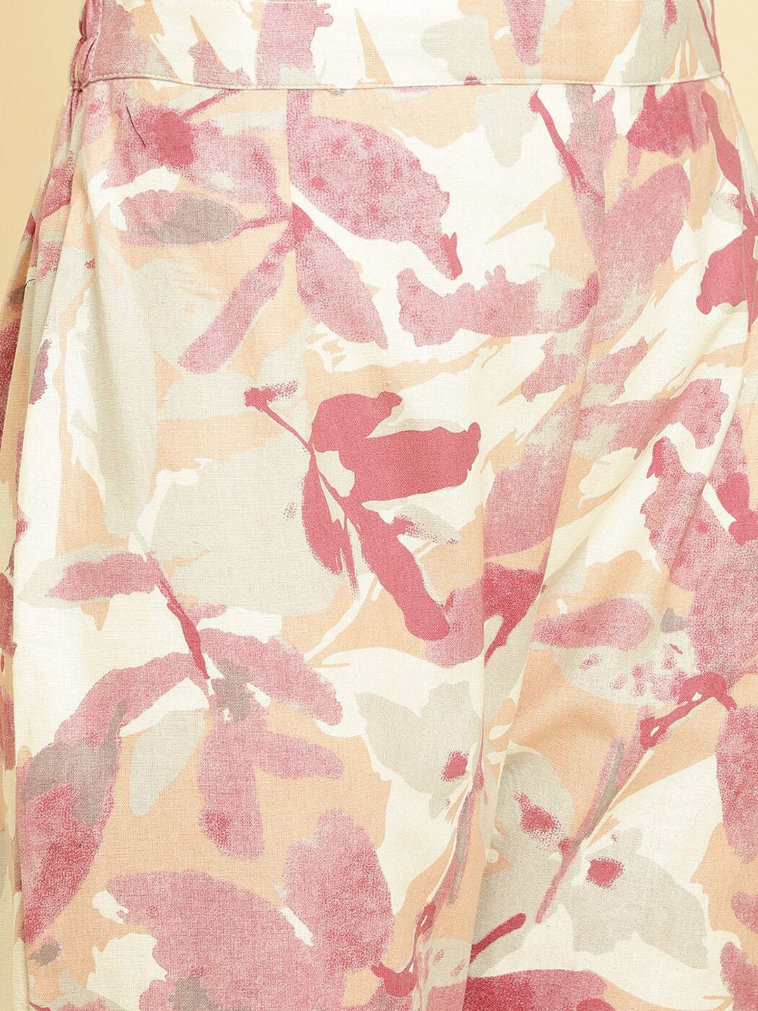 Dhiyona VA Women'sFloral Printed Regular Mirror Work Kurta with Trousers