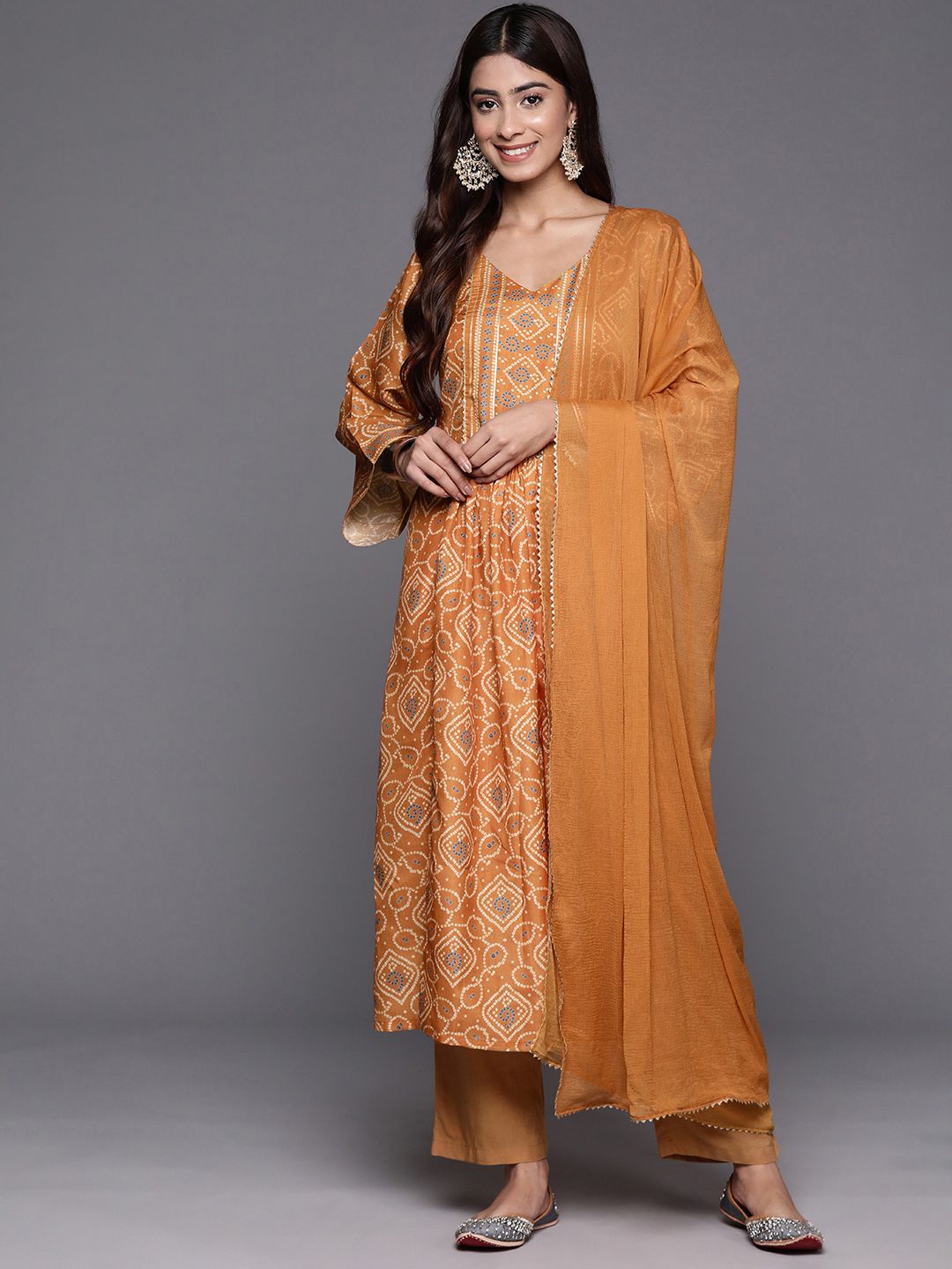 Dhiyona VA Women's Bandhani Printed Empire Gotta Patti Kurta with Trousers & Dupatta