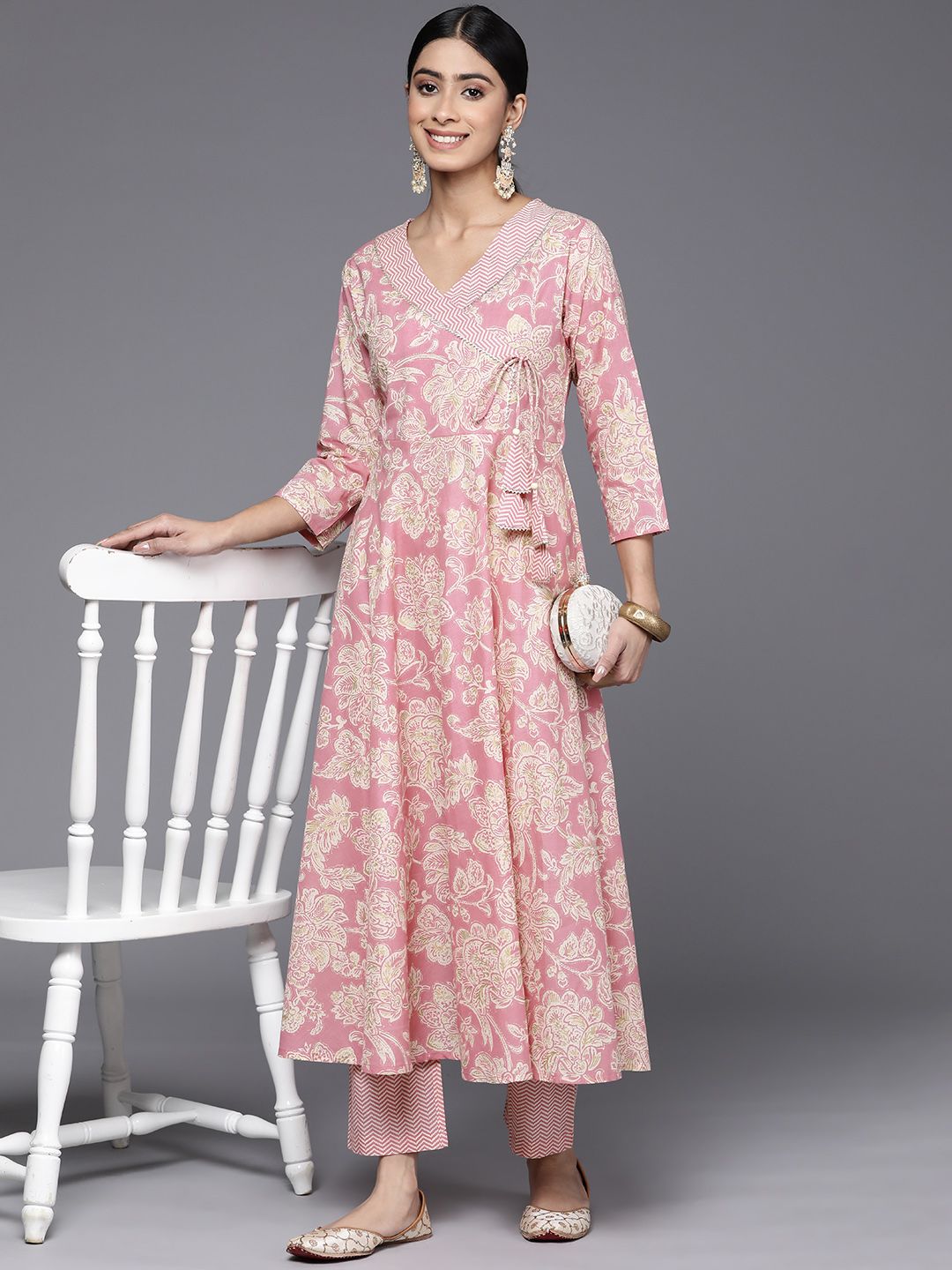 Dhiyona VA Women'sFloral Printed Angrakha Gotta Patti Pure Cotton Kurta With Trousers
