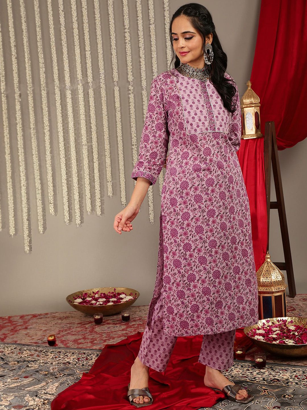 Dhiyona VA Women'sFloral Printed Regular Gotta Patti Pure Cotton Kurta With Trousers & Dupatta