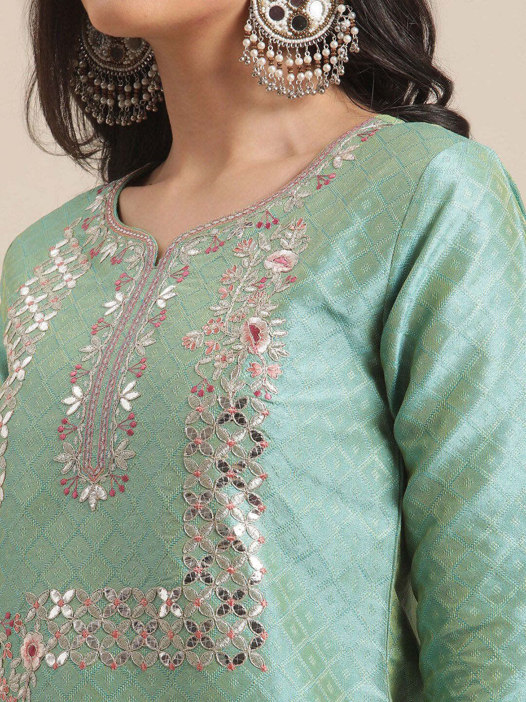 Dhiyona VA Women's Sea Green Thread Embroidered Yoke Textured Kurta with Trouser